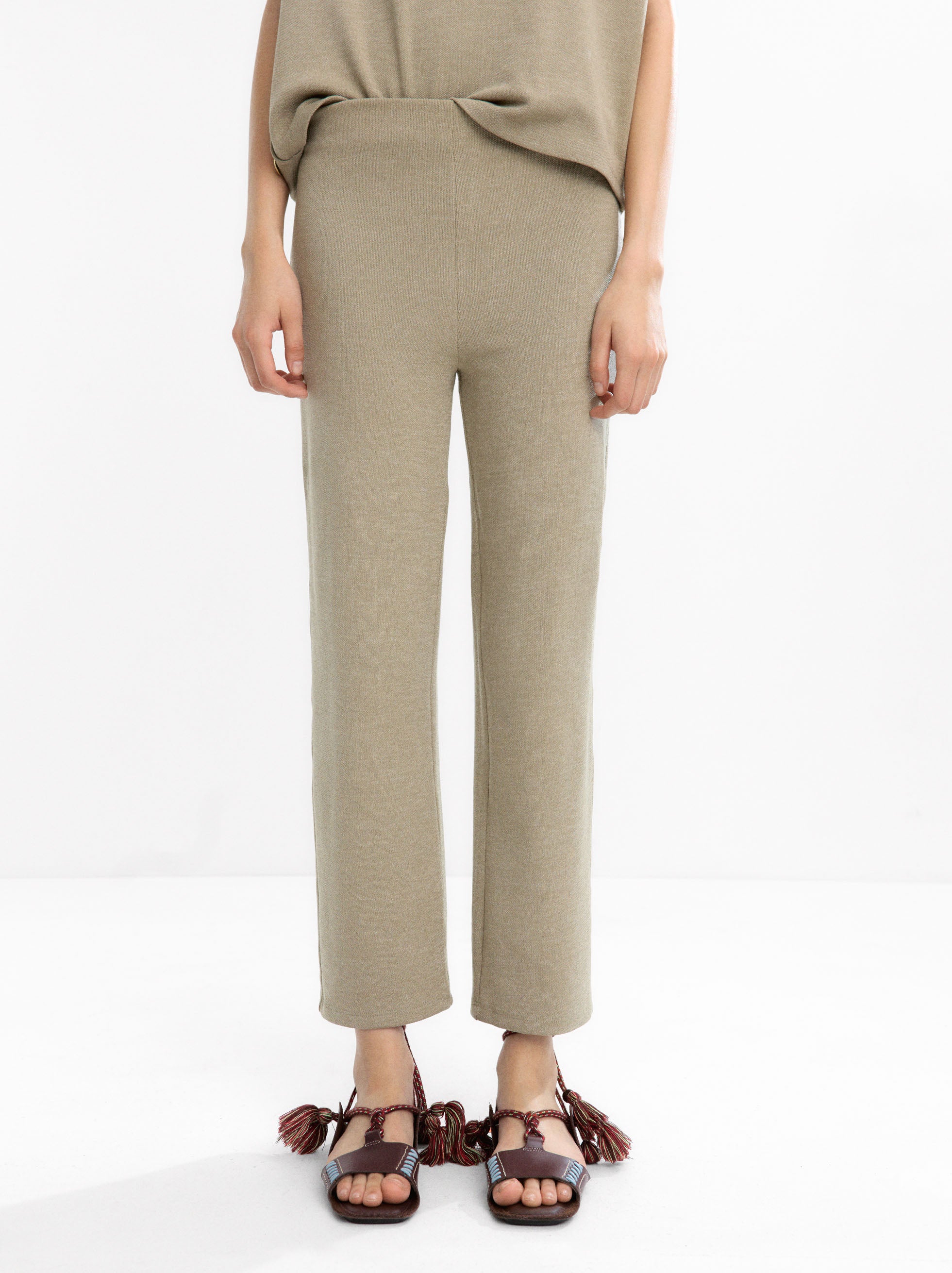 Pantalón Con Cintura Elástica