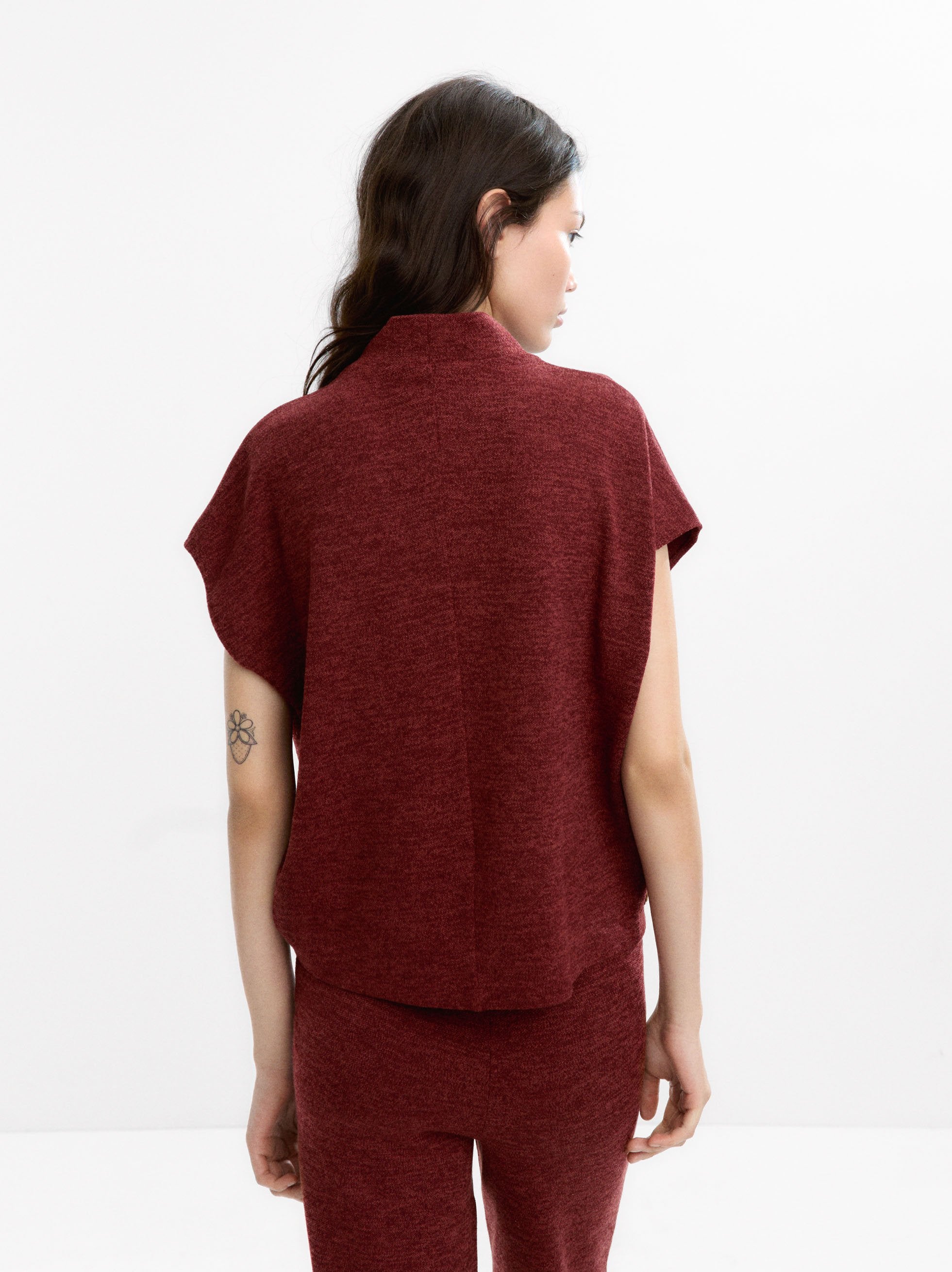Camiseta Con Botones Laterales