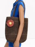 Bolso Shopper De Efecto Rafia Con Colgante