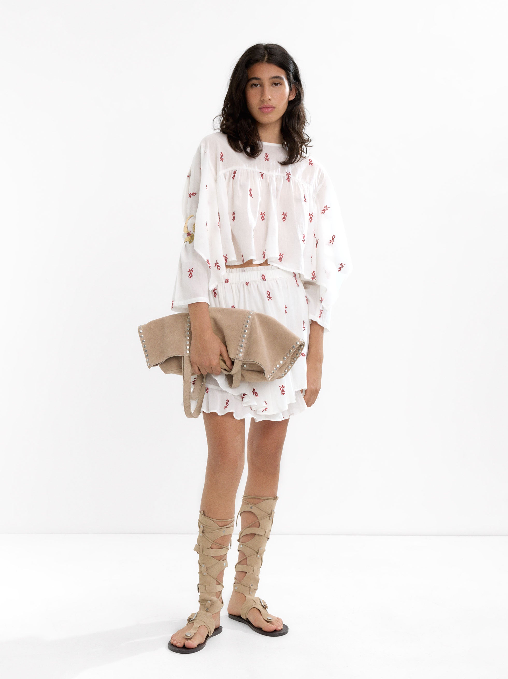 Blusa Con Bordado De 100% Algodón