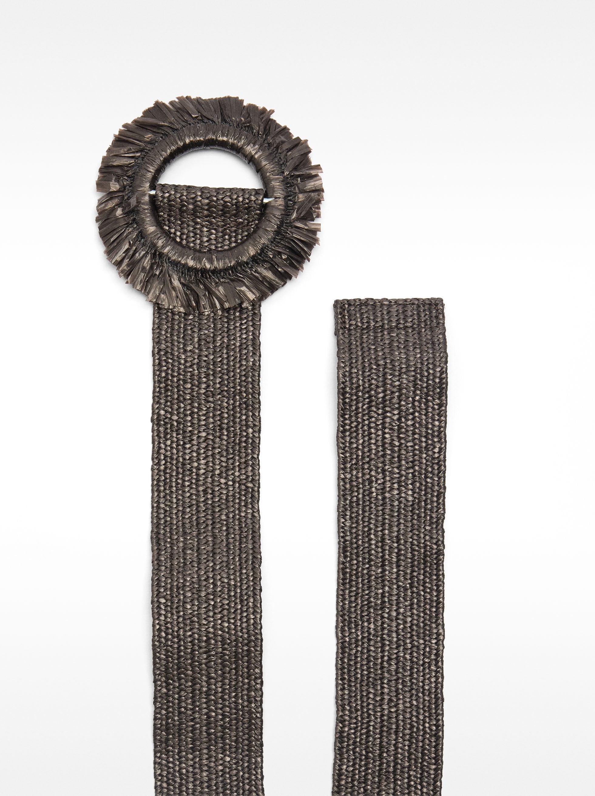 Cinturón Efecto Rafia Con Hebilla Redonda