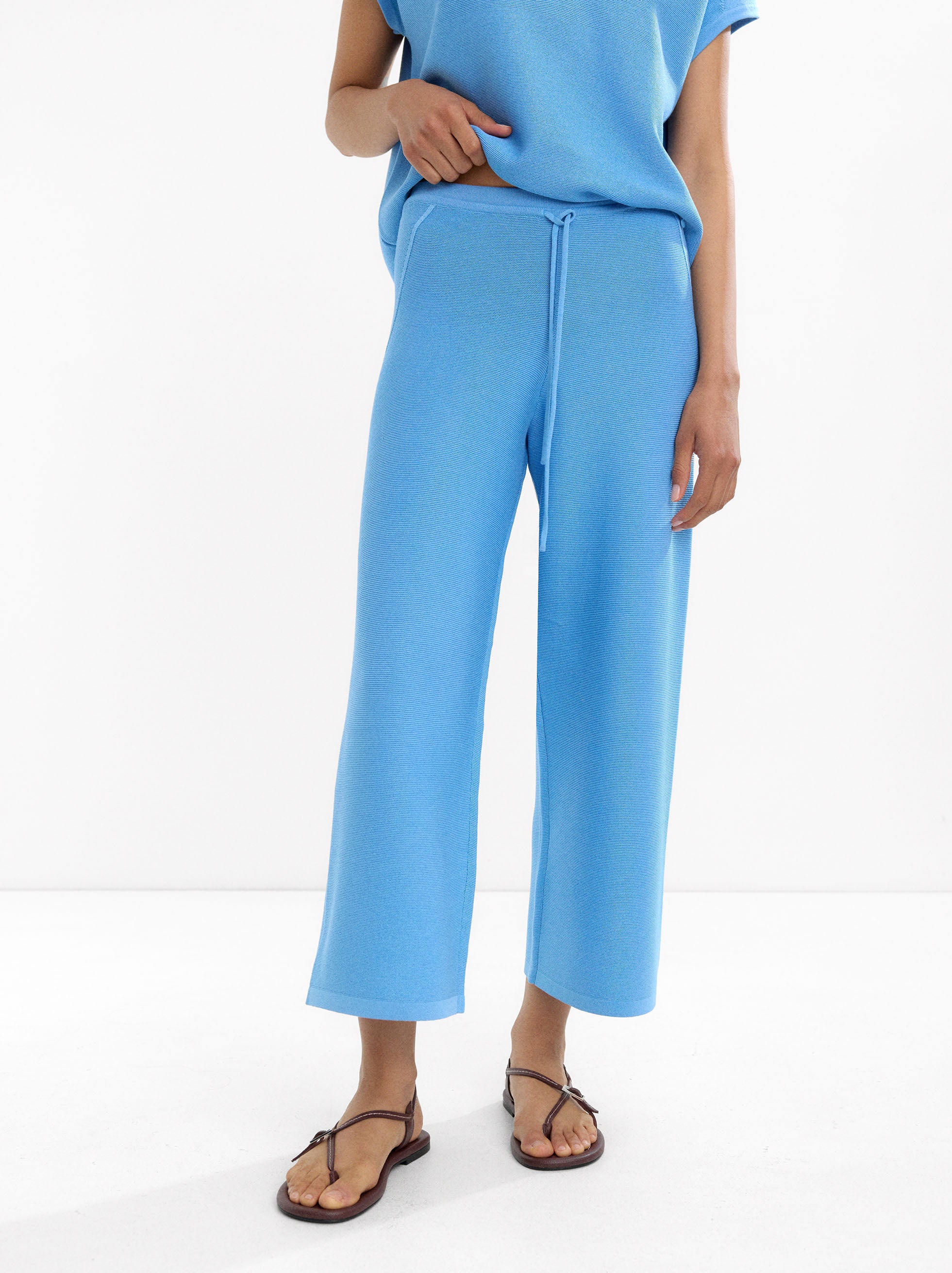 Pantalón De Punto Con Cordón Ajustable