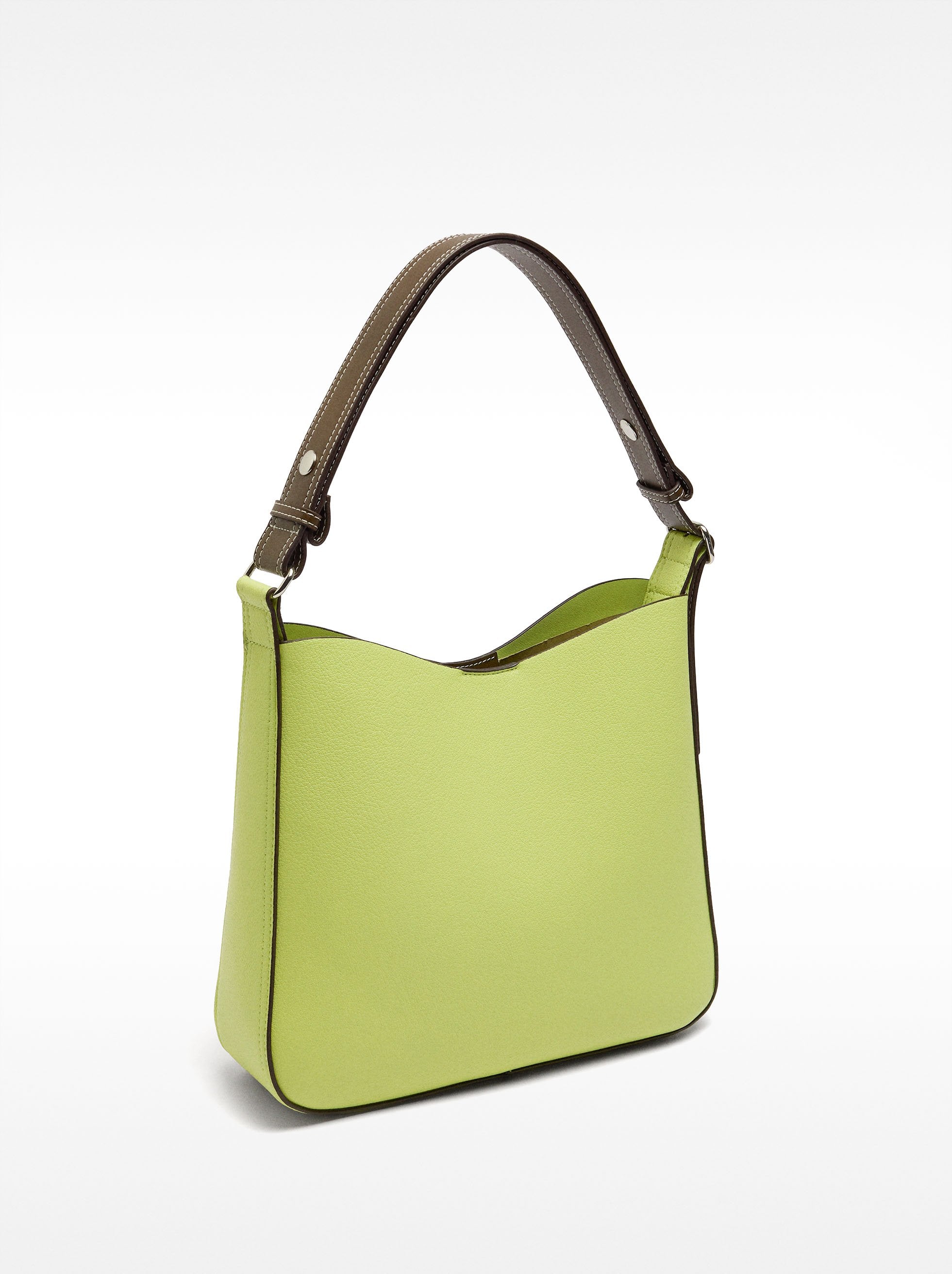 Bolso De Hombro Con Textura