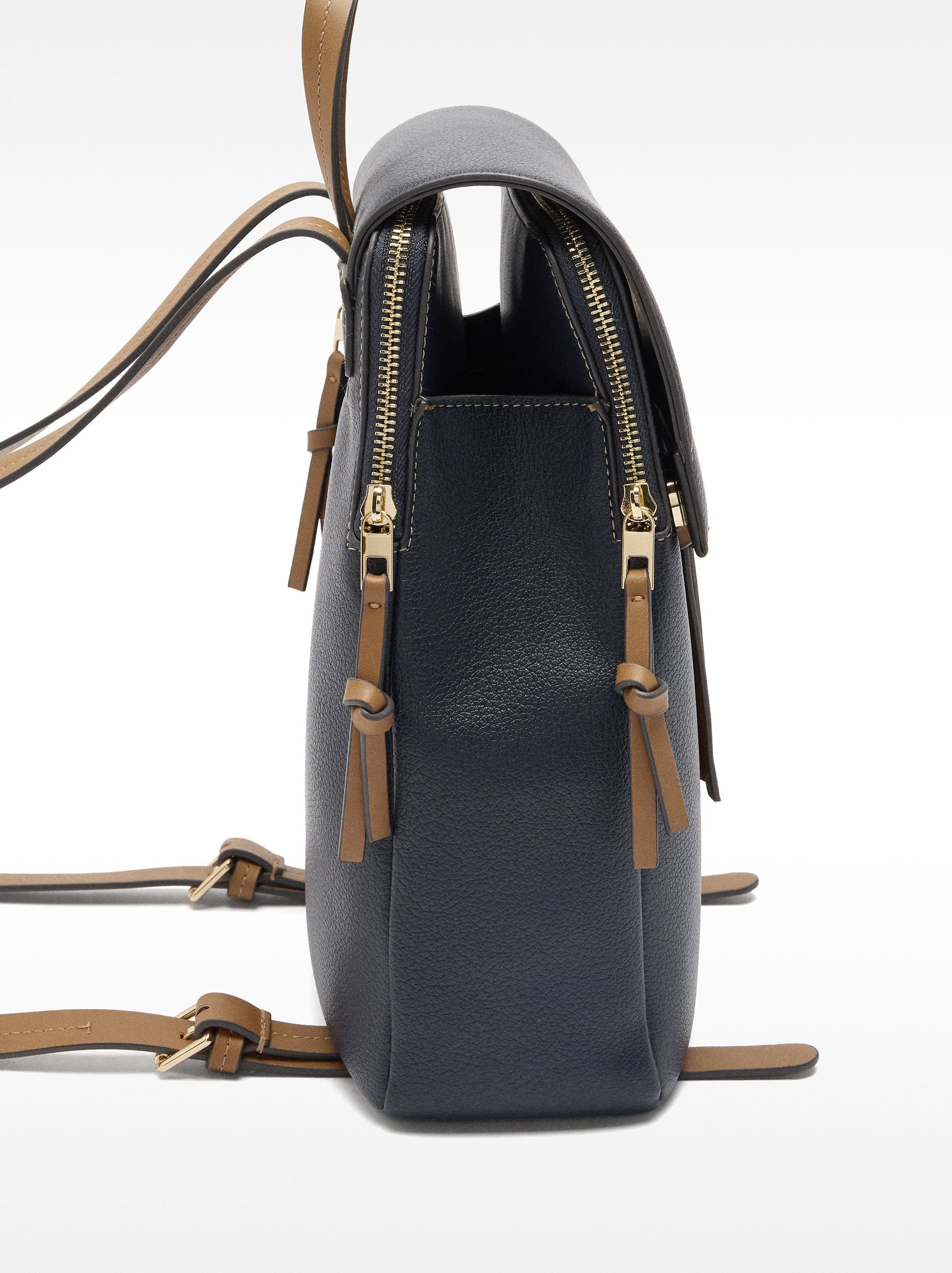 Mochila Con Cierre De Solapa