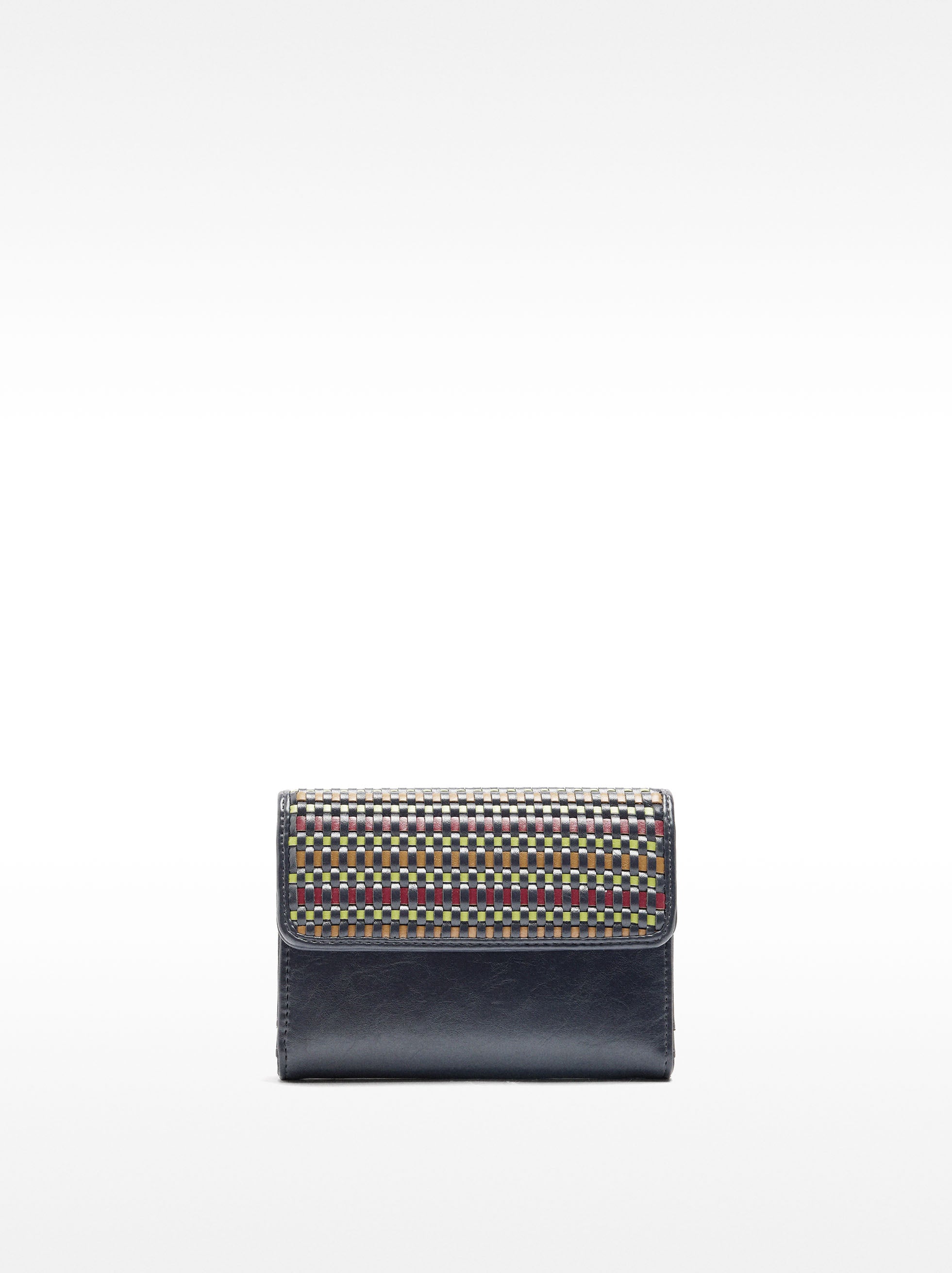 Cartera Con Trenzado Multicolor Y Solapa