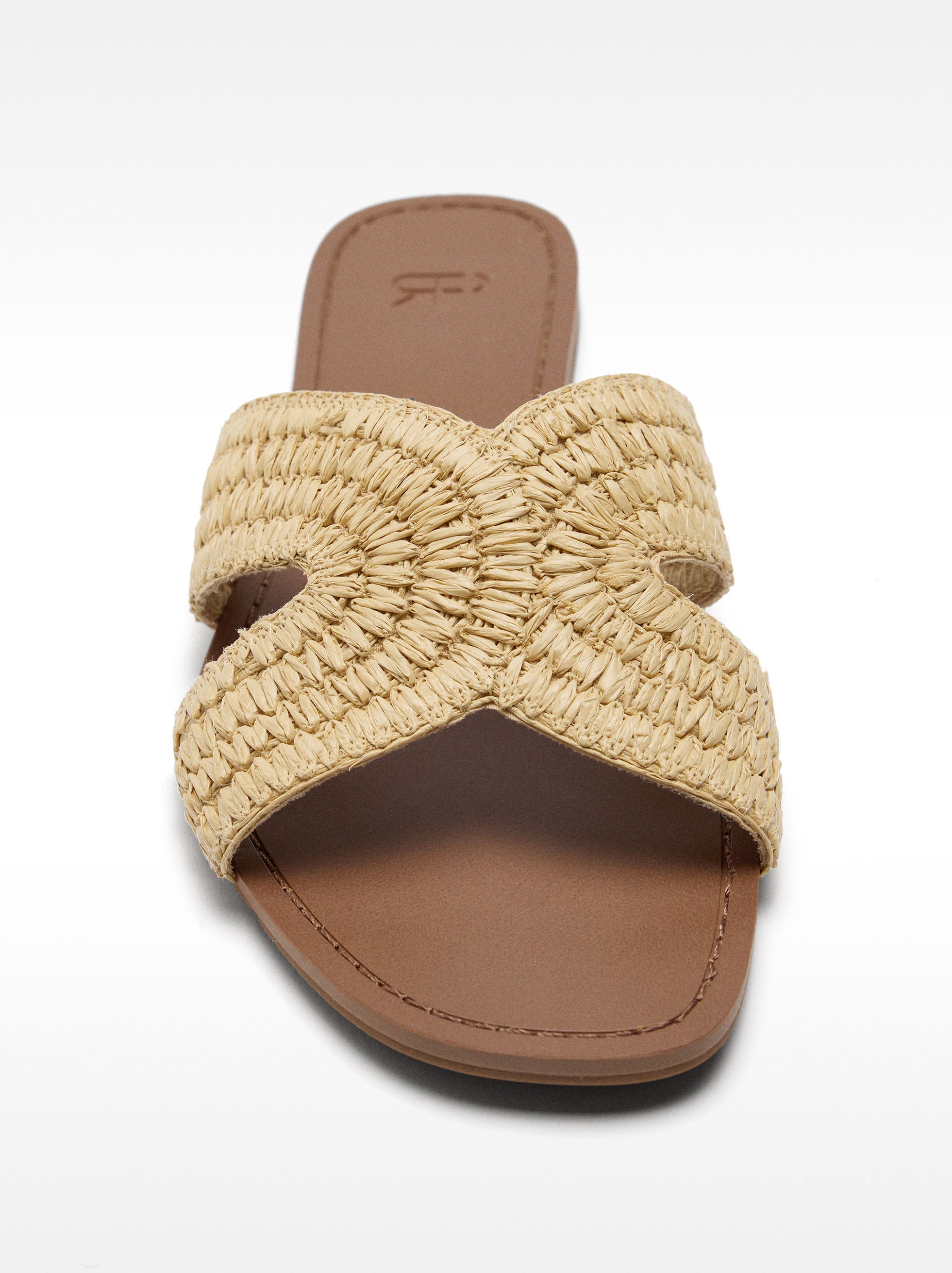 Sandalias Planas De Efecto Paja