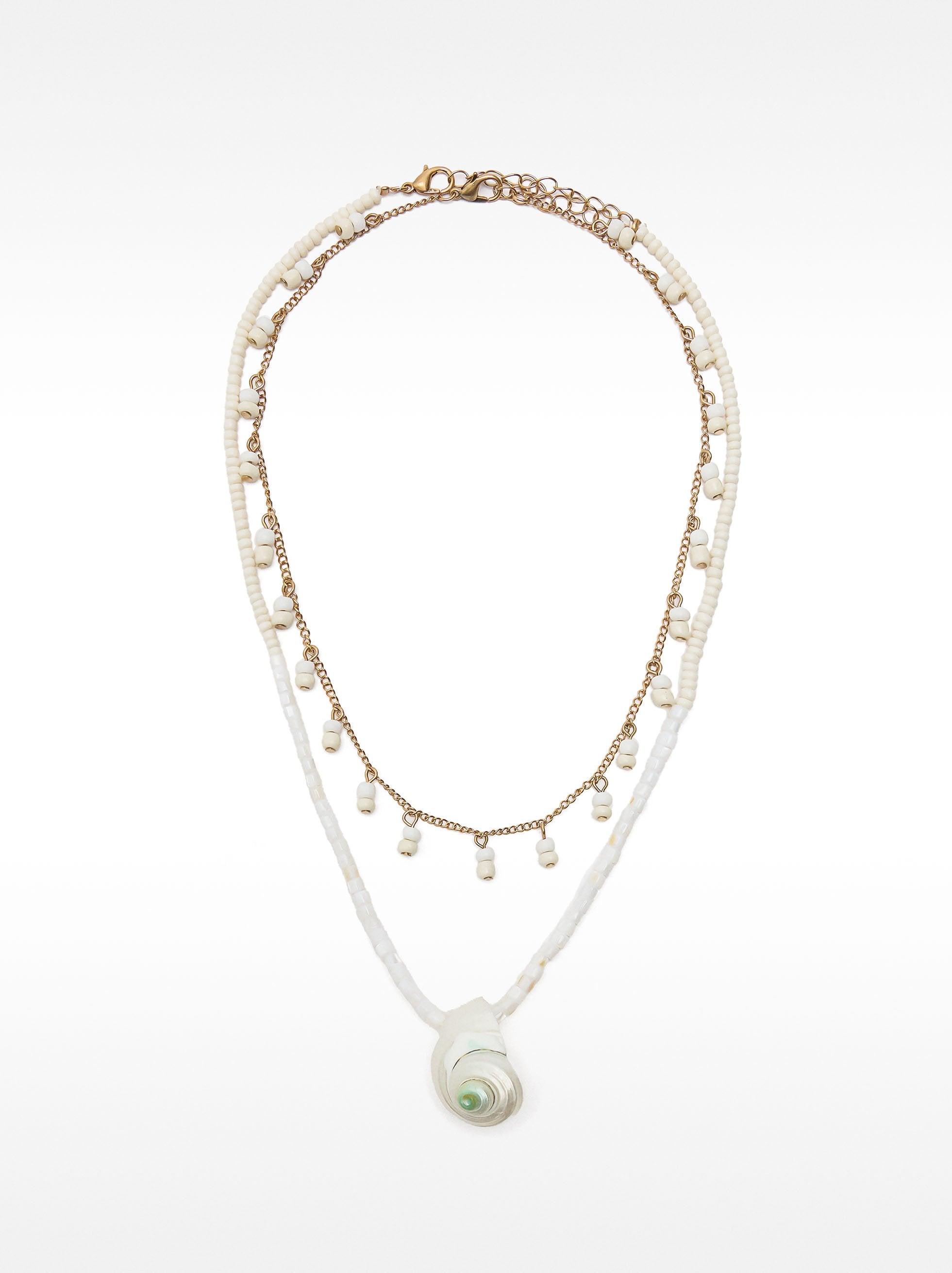 Set De Collares Con Conchas