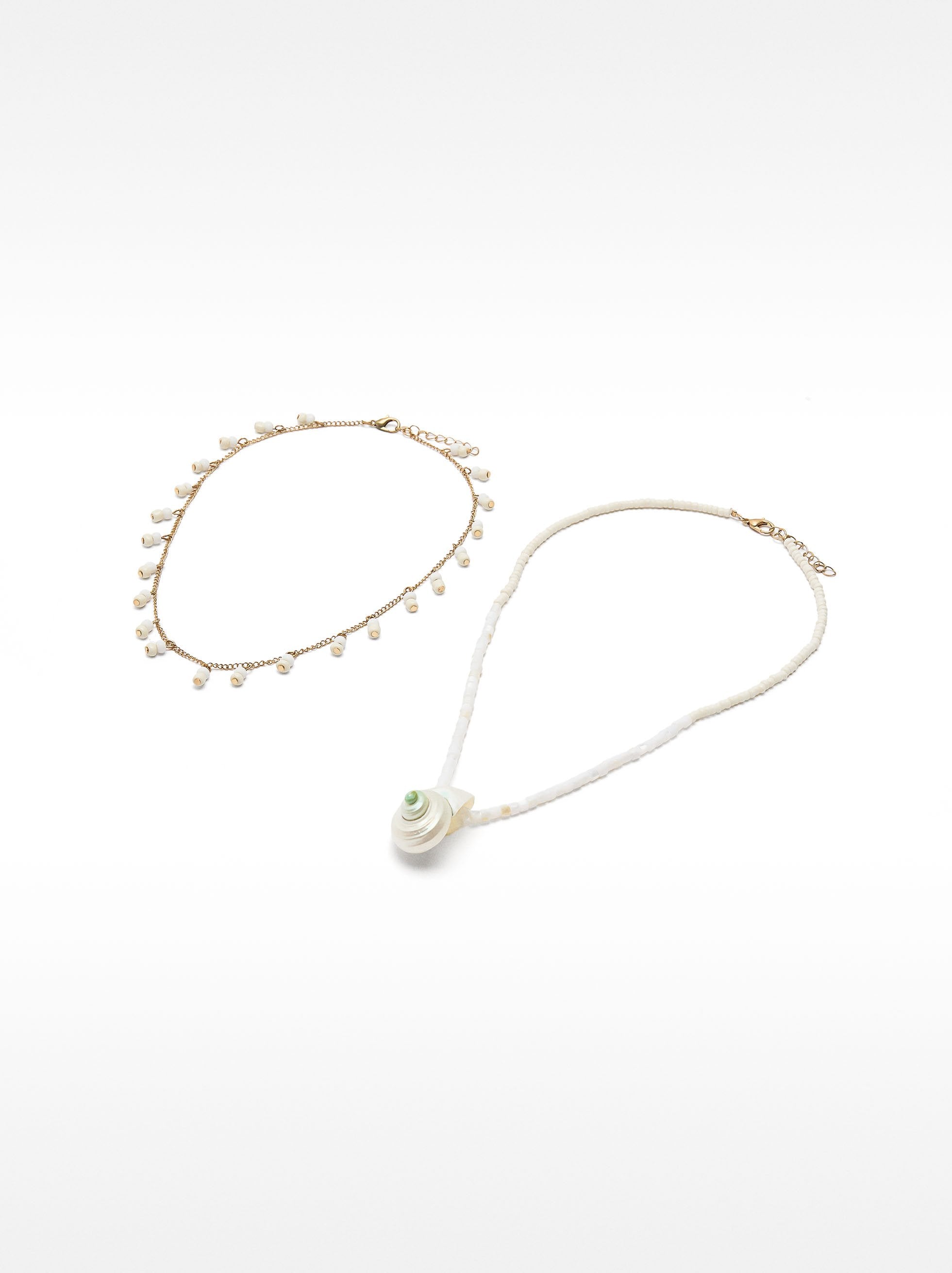 Set De Collares Con Conchas