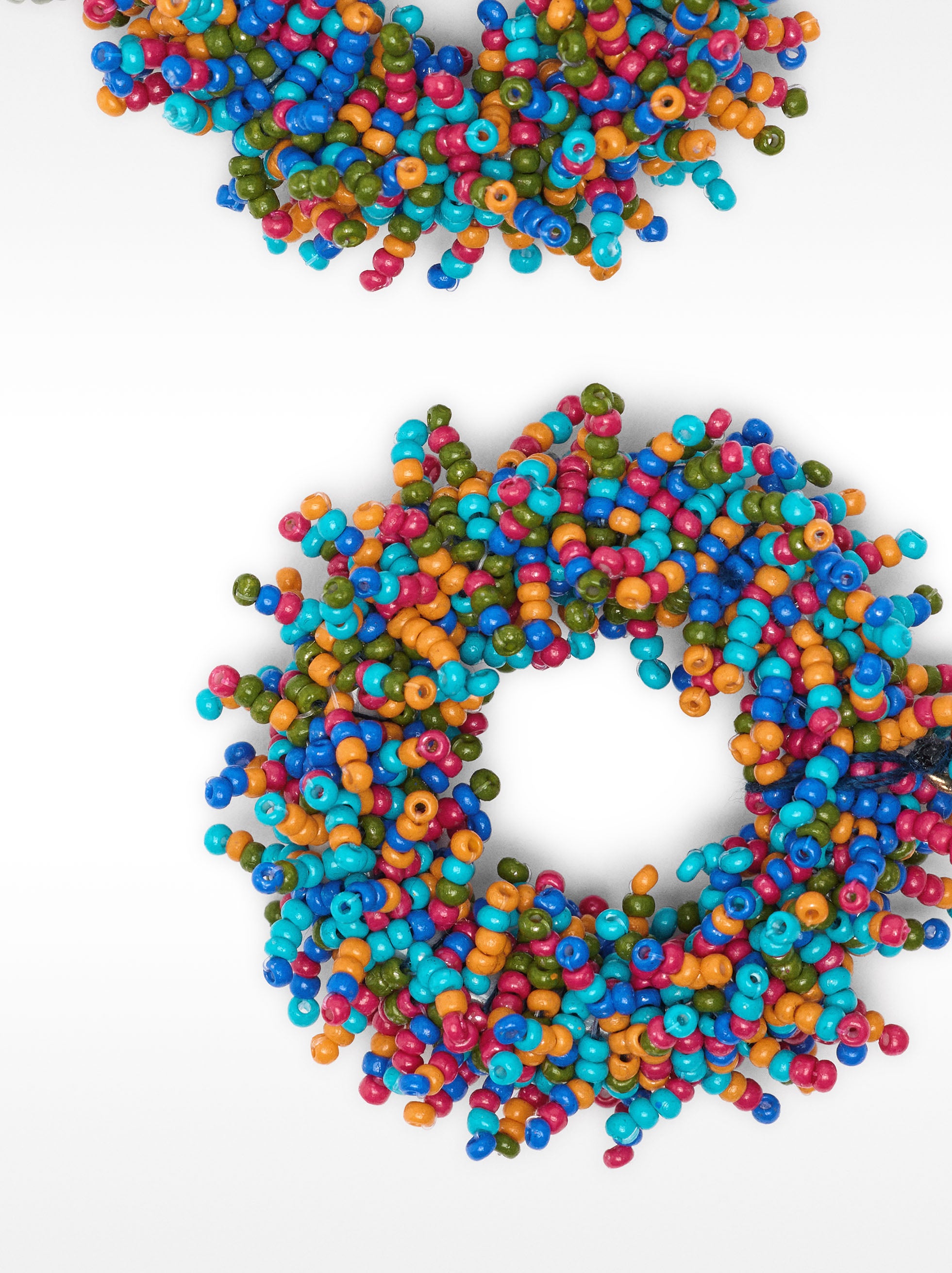 Pendientes Maxi Con Cuentas Multicolor