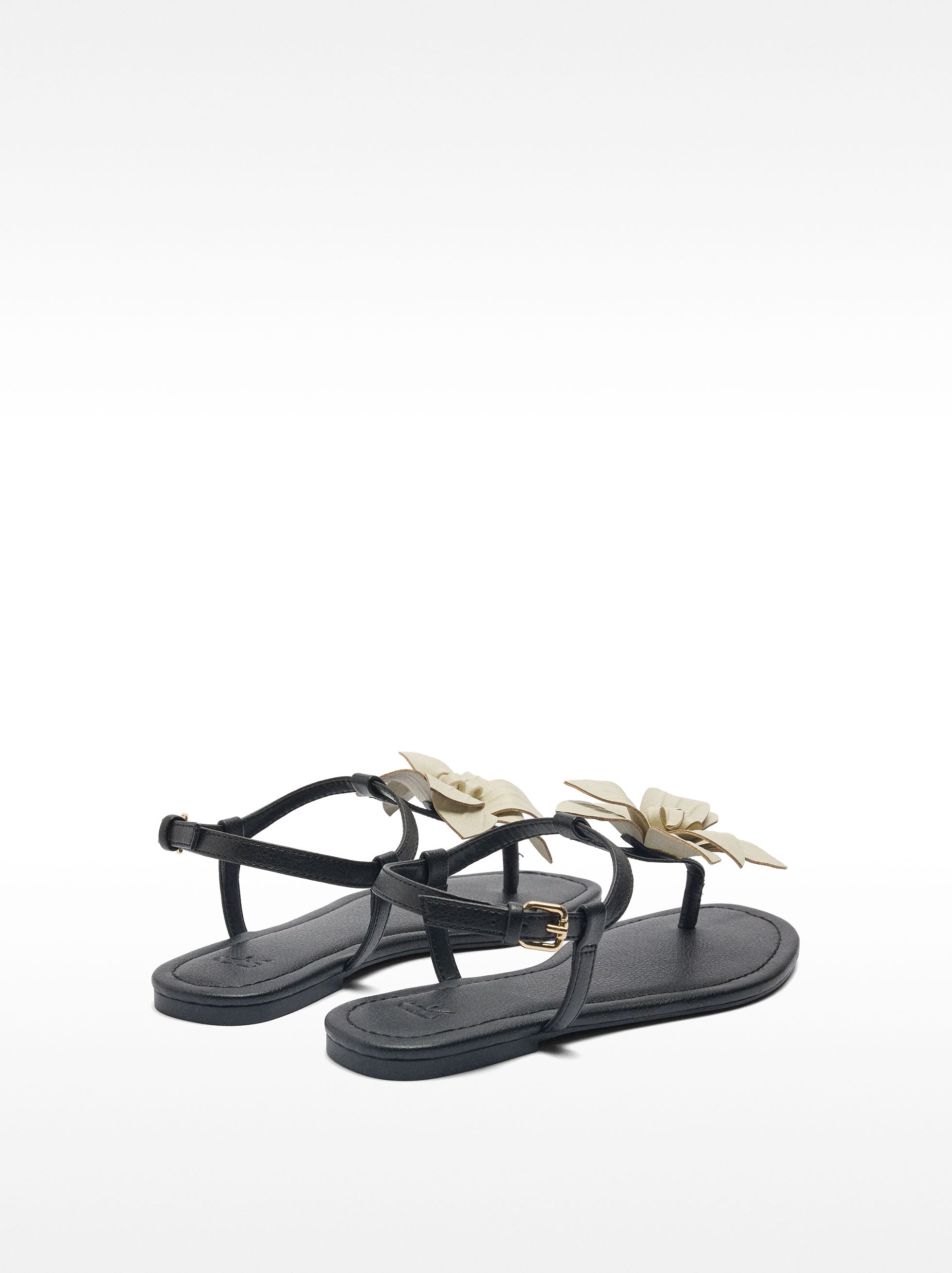 Sandalias Planas Con Flor