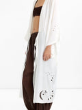 Kimono Largo Con Bordados Perforados