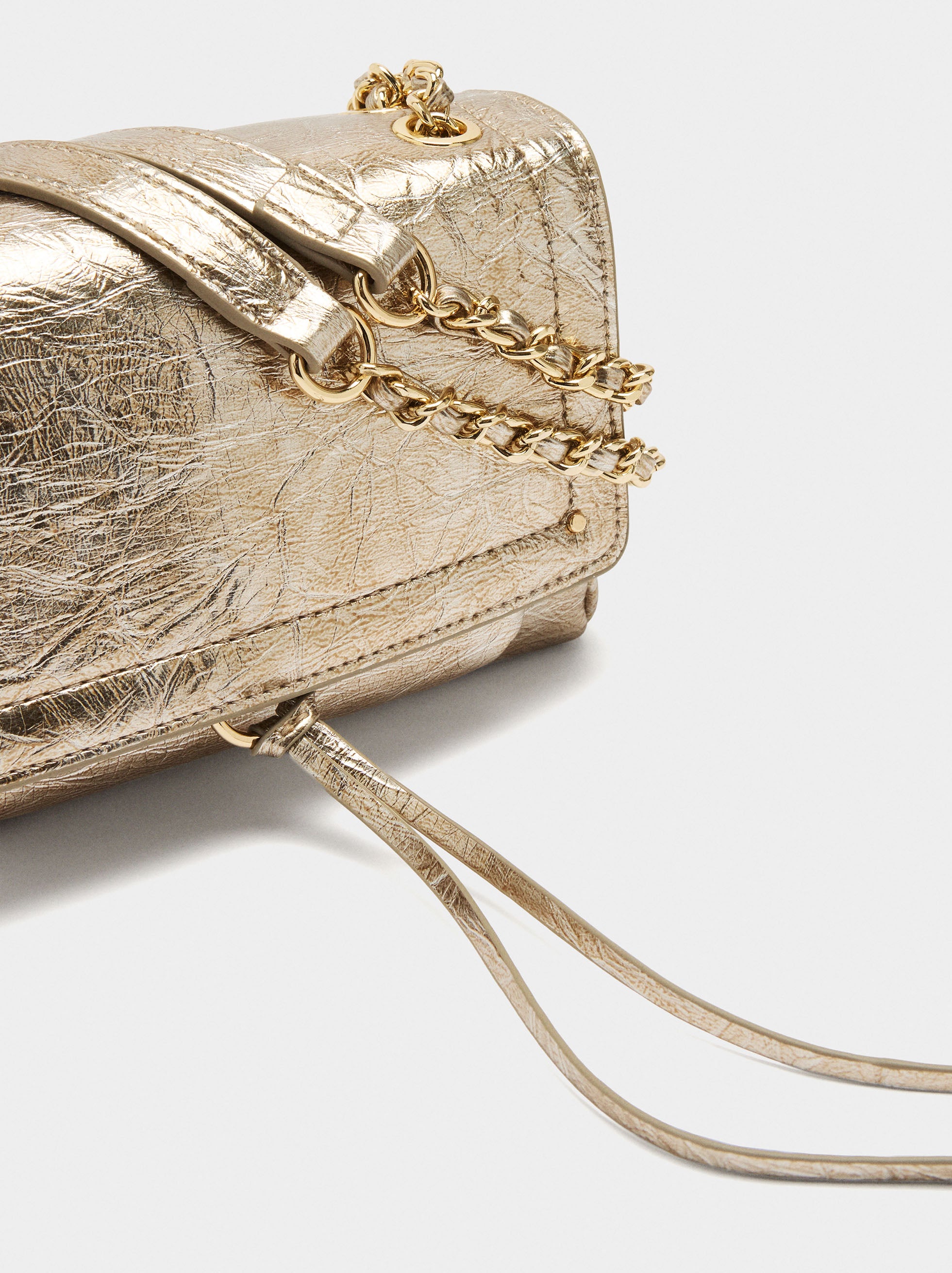 Bolso De Hombro Con Solapa