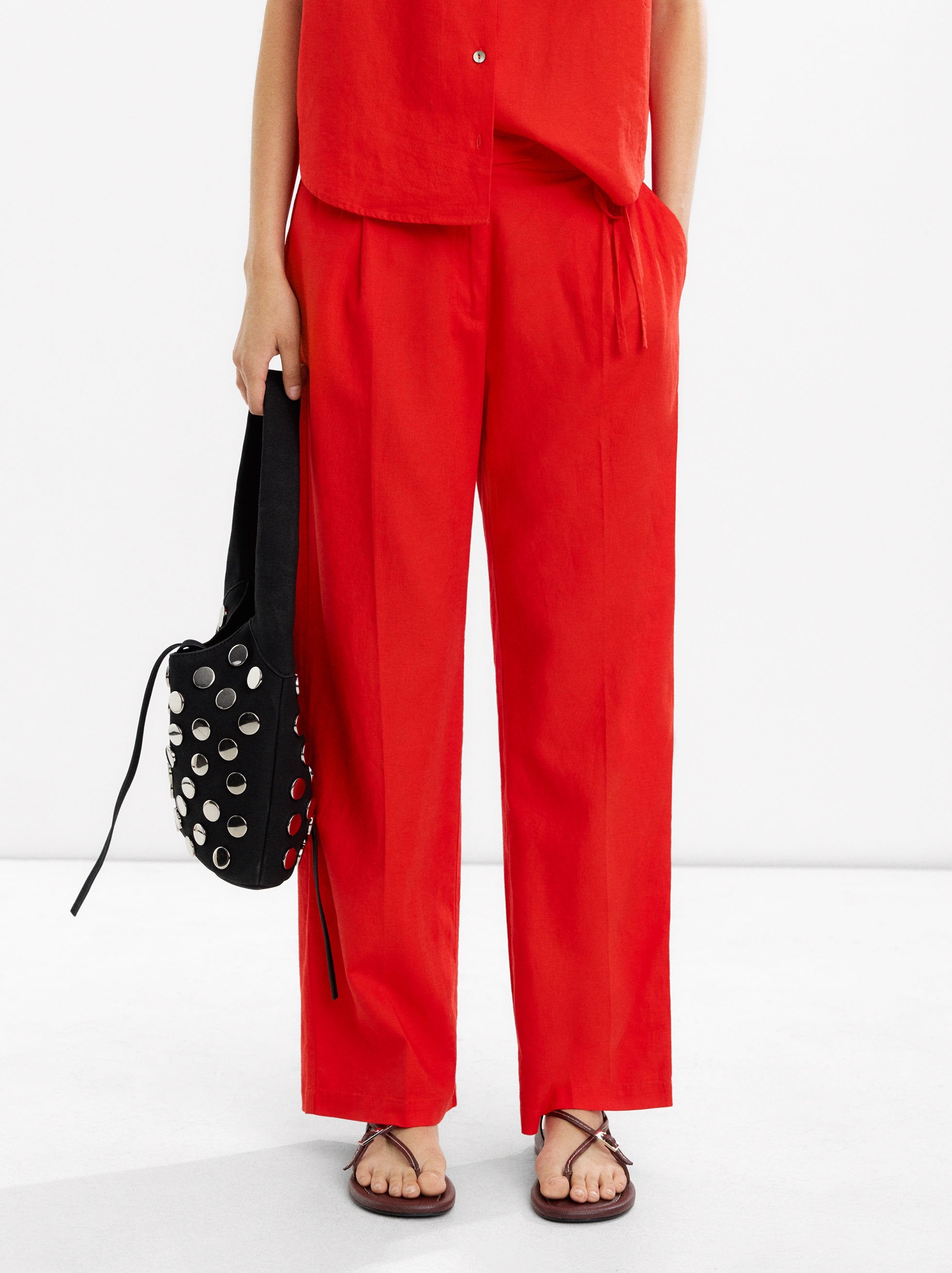 Pantalón Con Pinzas Mezcla De Lino