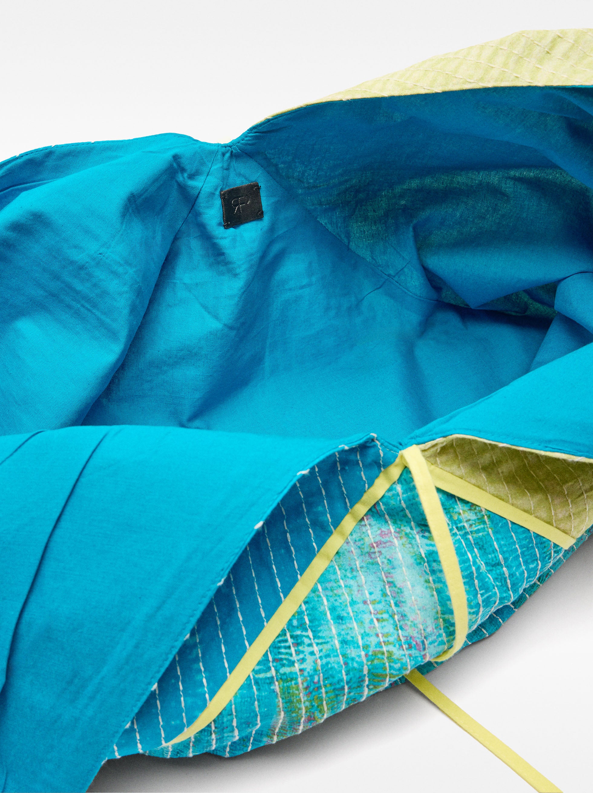 Bolso De Hombro De Tejido