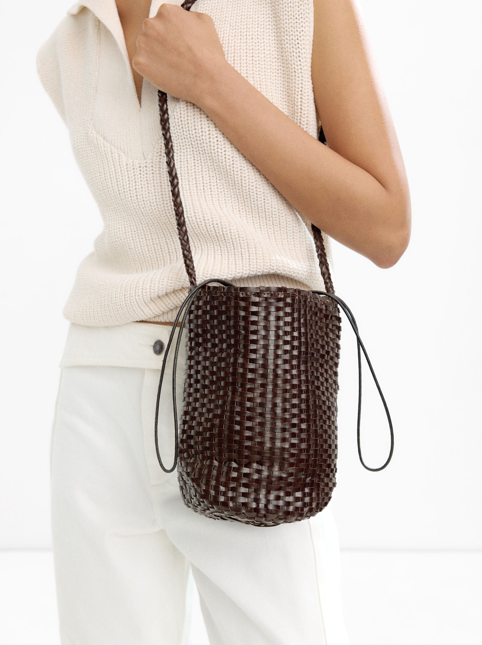 Bolso Bombonera De Piel Trenzada