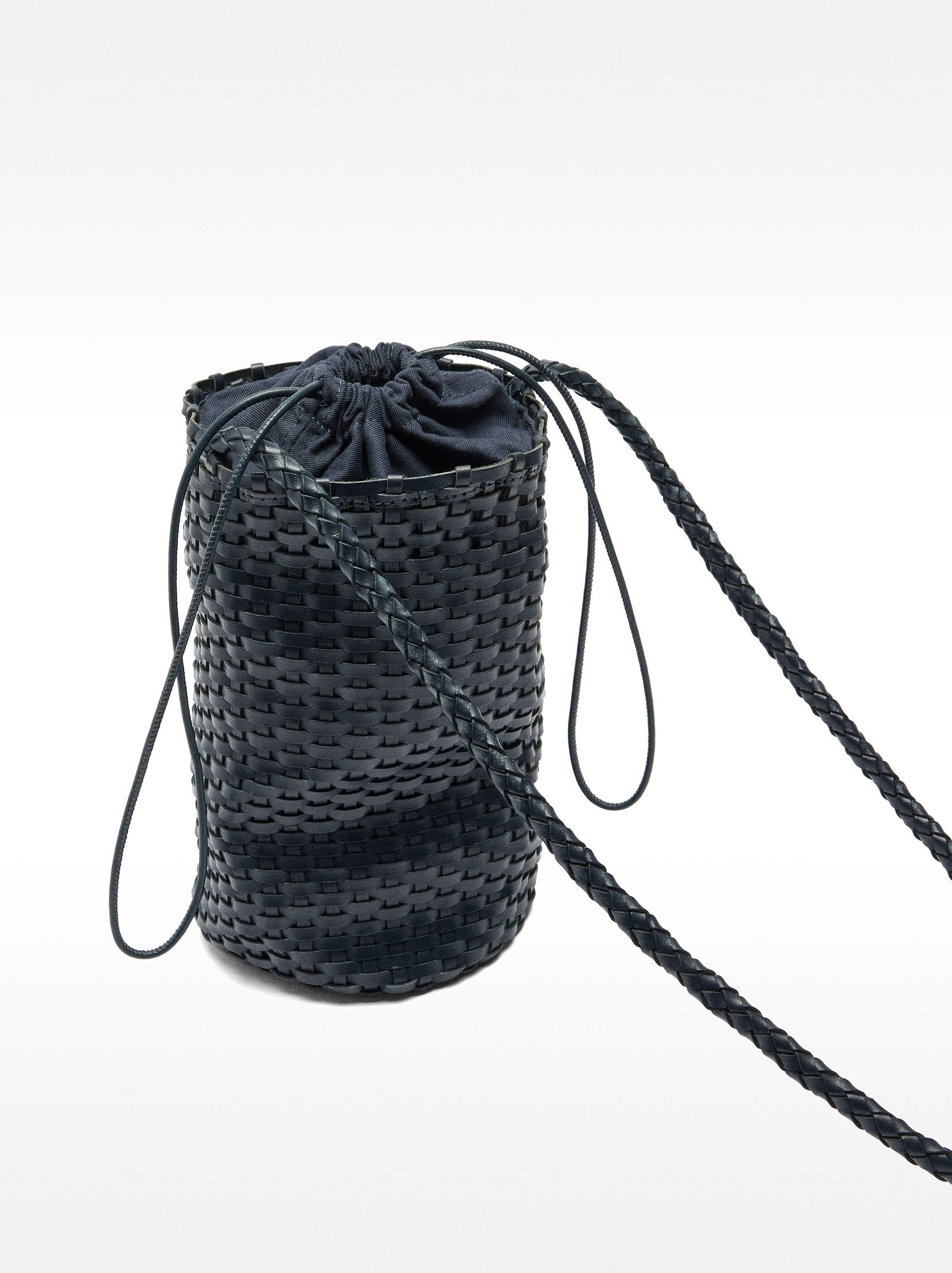 Bolso Bombonera De Piel Trenzada