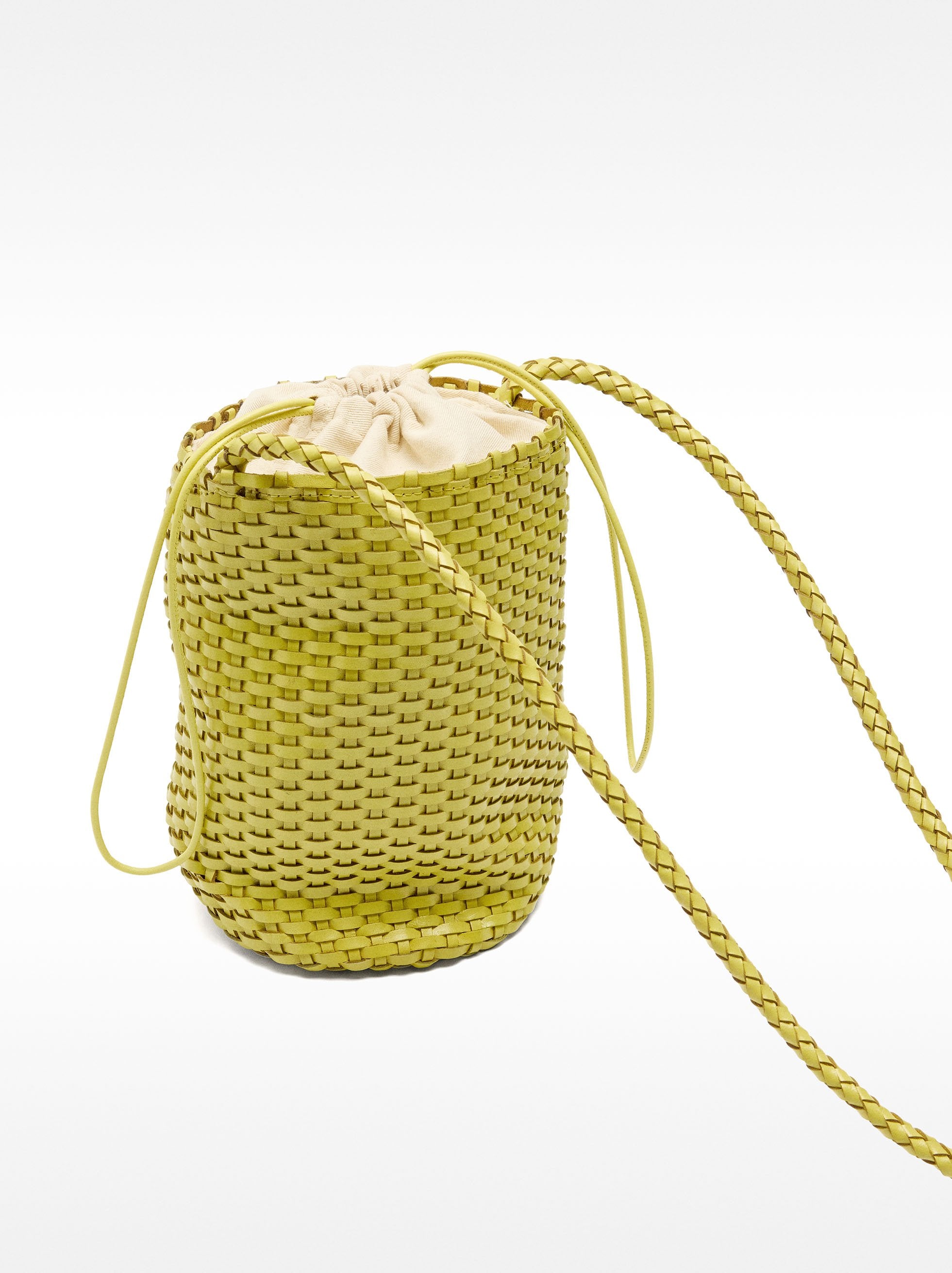 Bolso Bombonera De Piel Trenzada