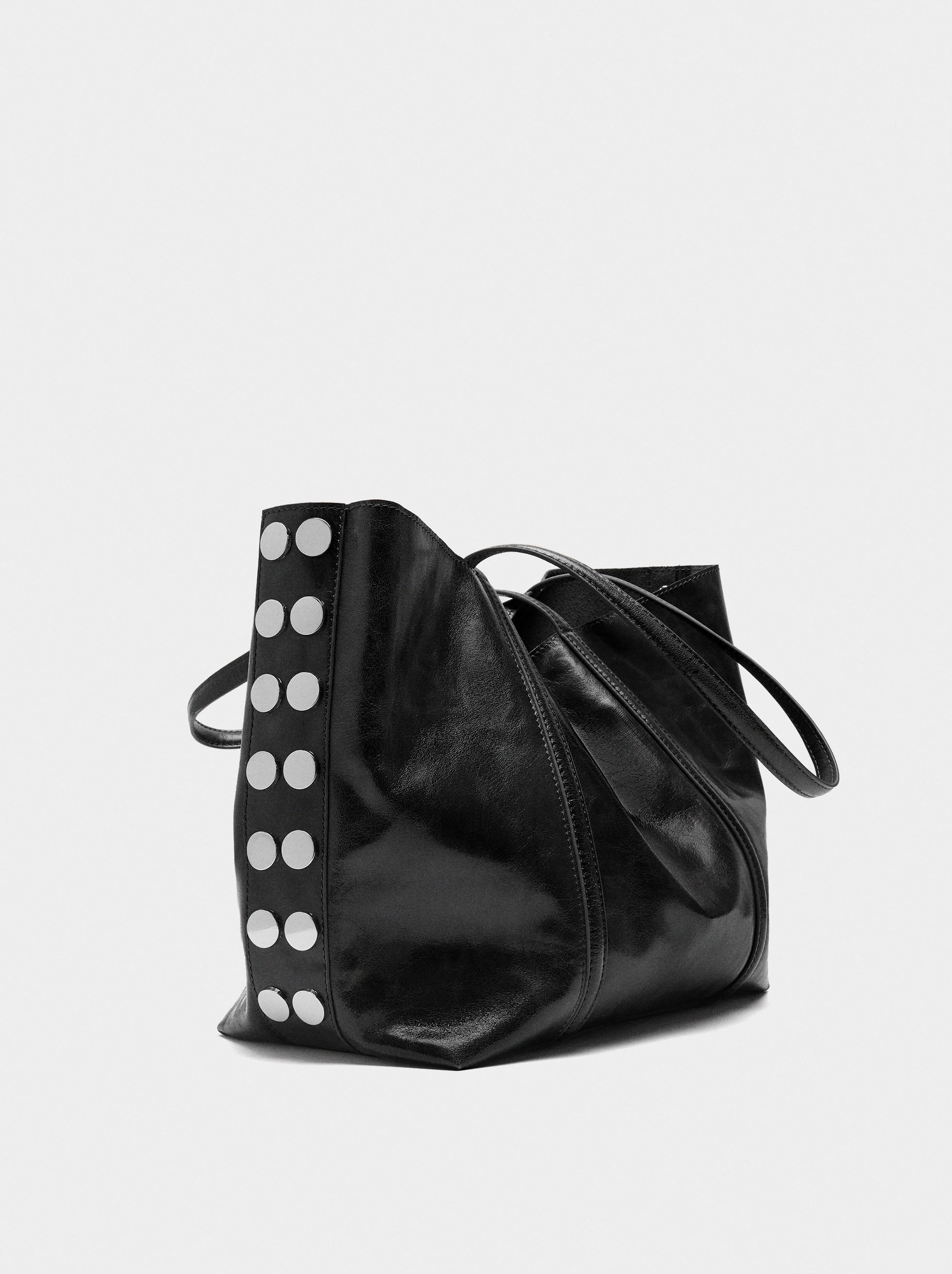 Bolso Shopper De Piel Con Tachuelas