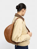 Bolso Hobo De Piel Con Tachuelas