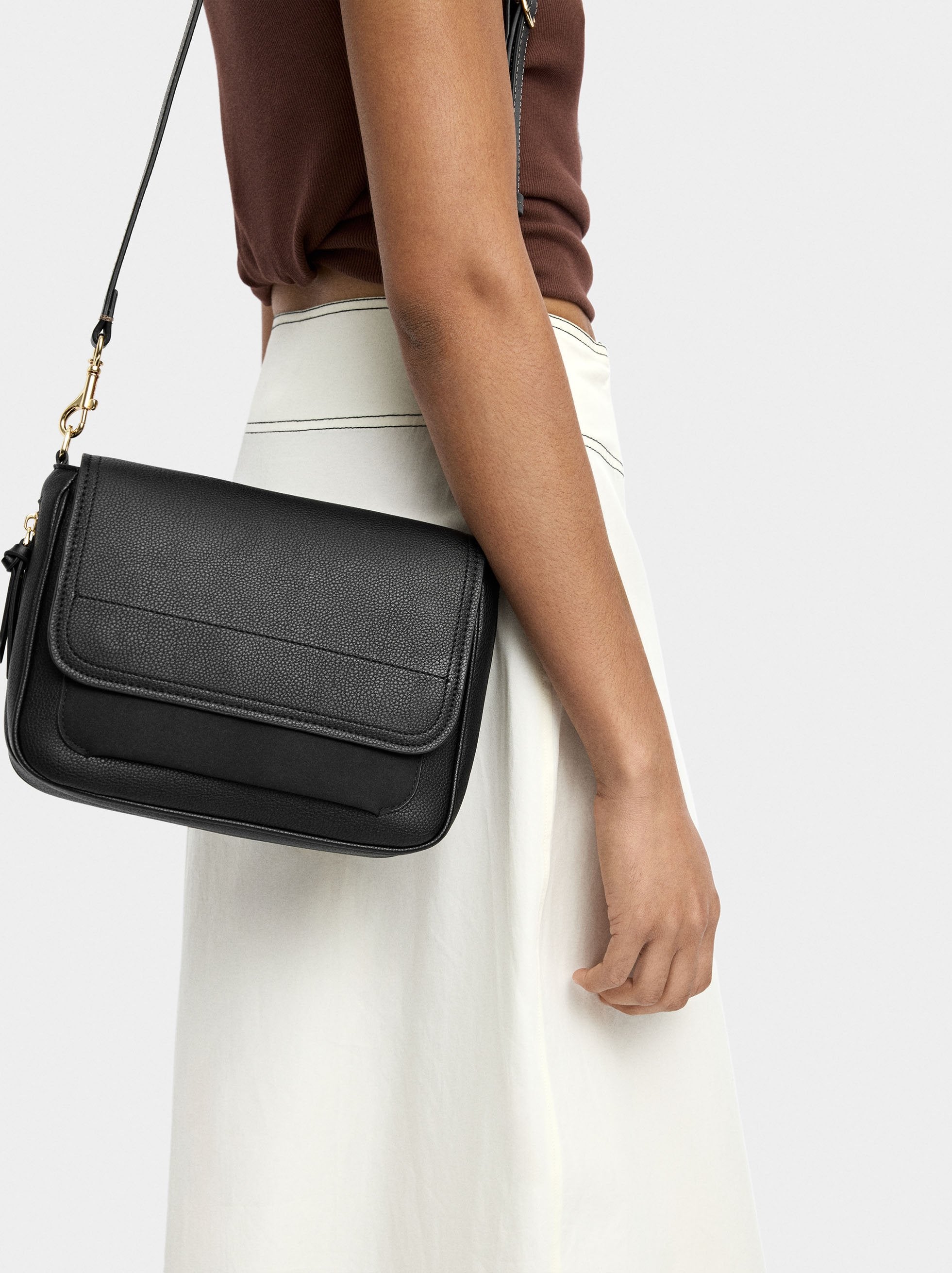 Bolso Bandolera Extensible Con Solapa