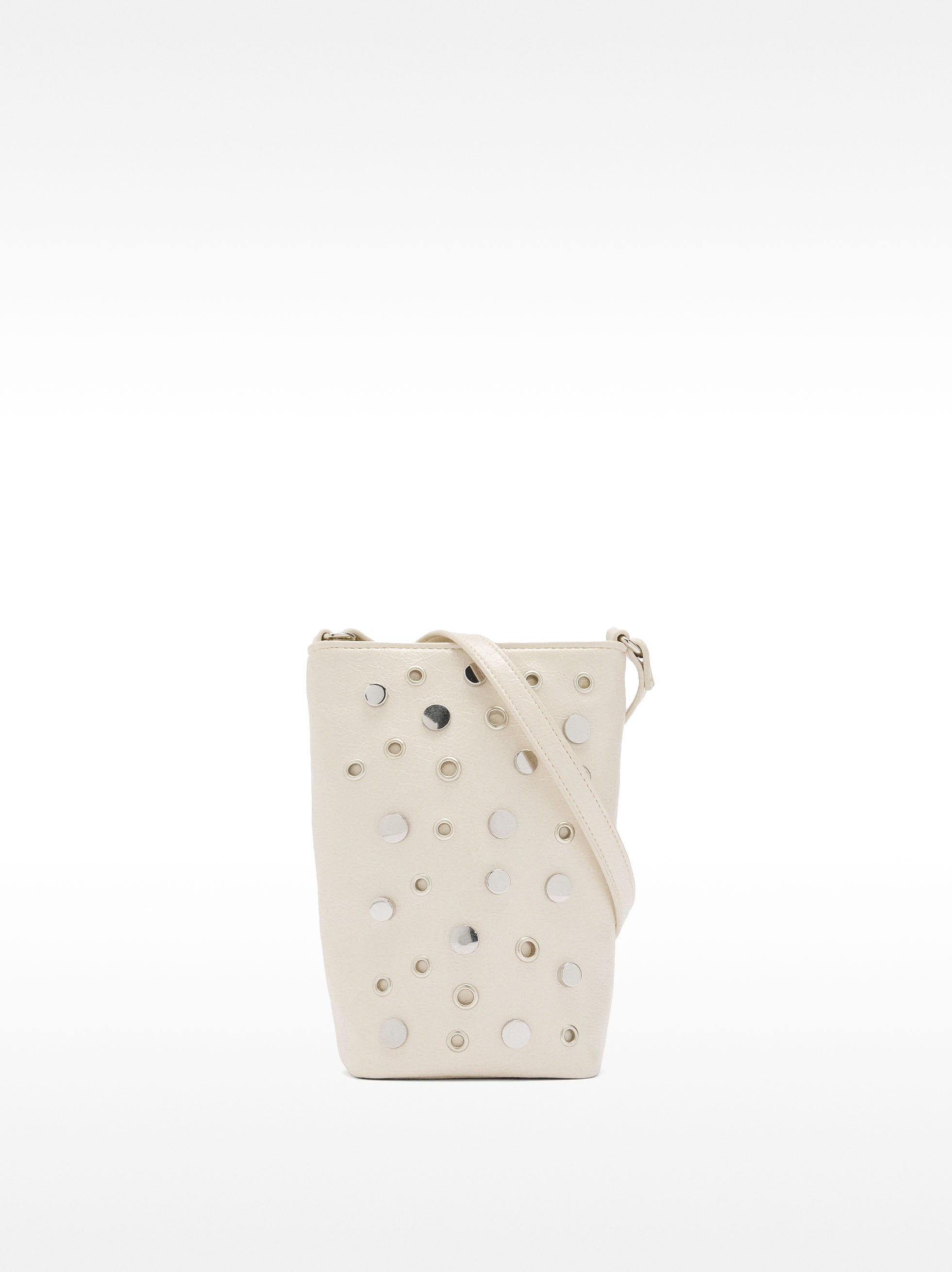 Bolsa Para Móvil Con Tachuelas