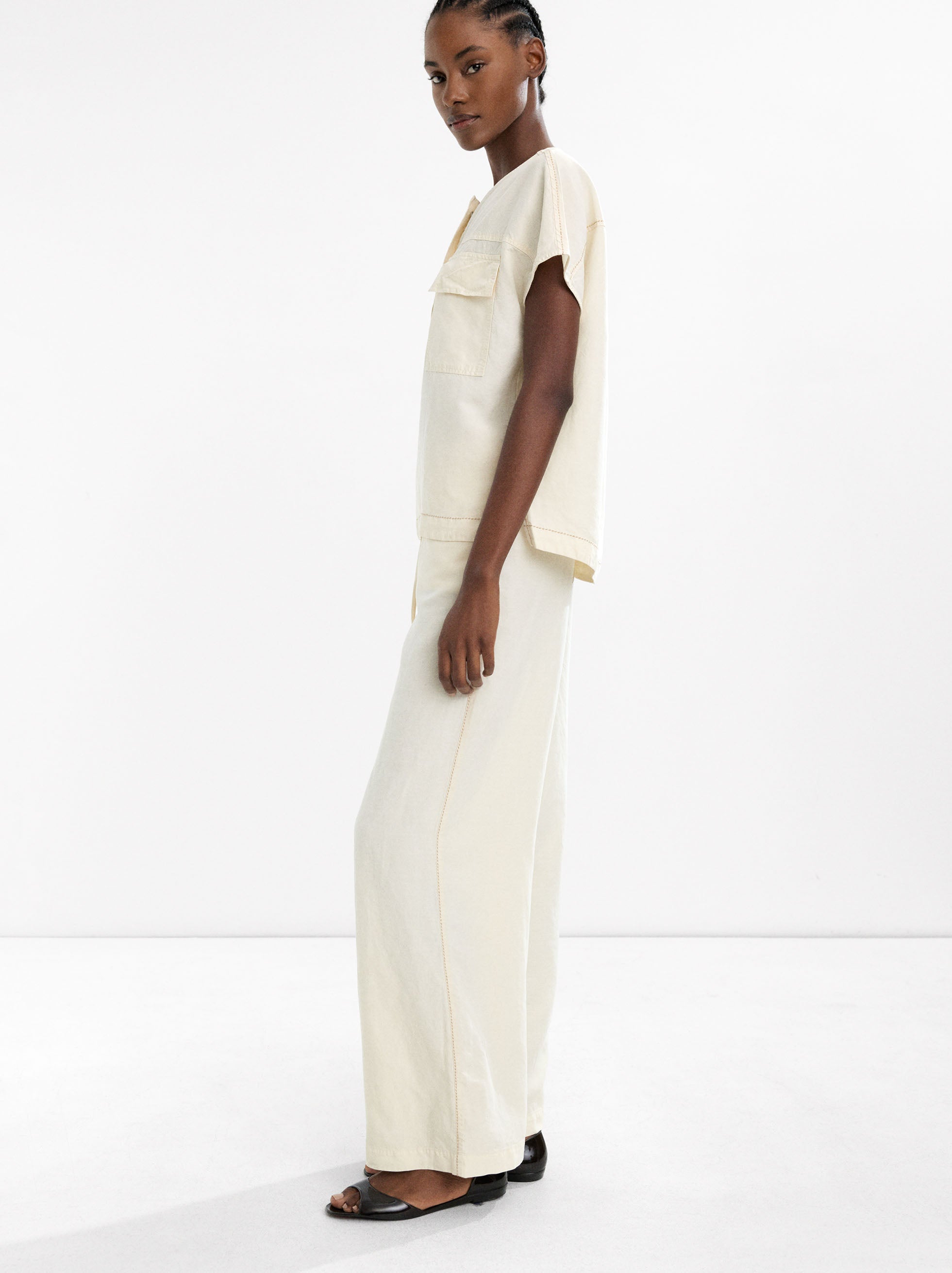 Camiseta Con Botones Mezcla De Lino