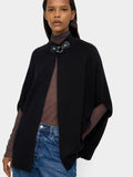 Poncho De Punto Con Cuello Alto