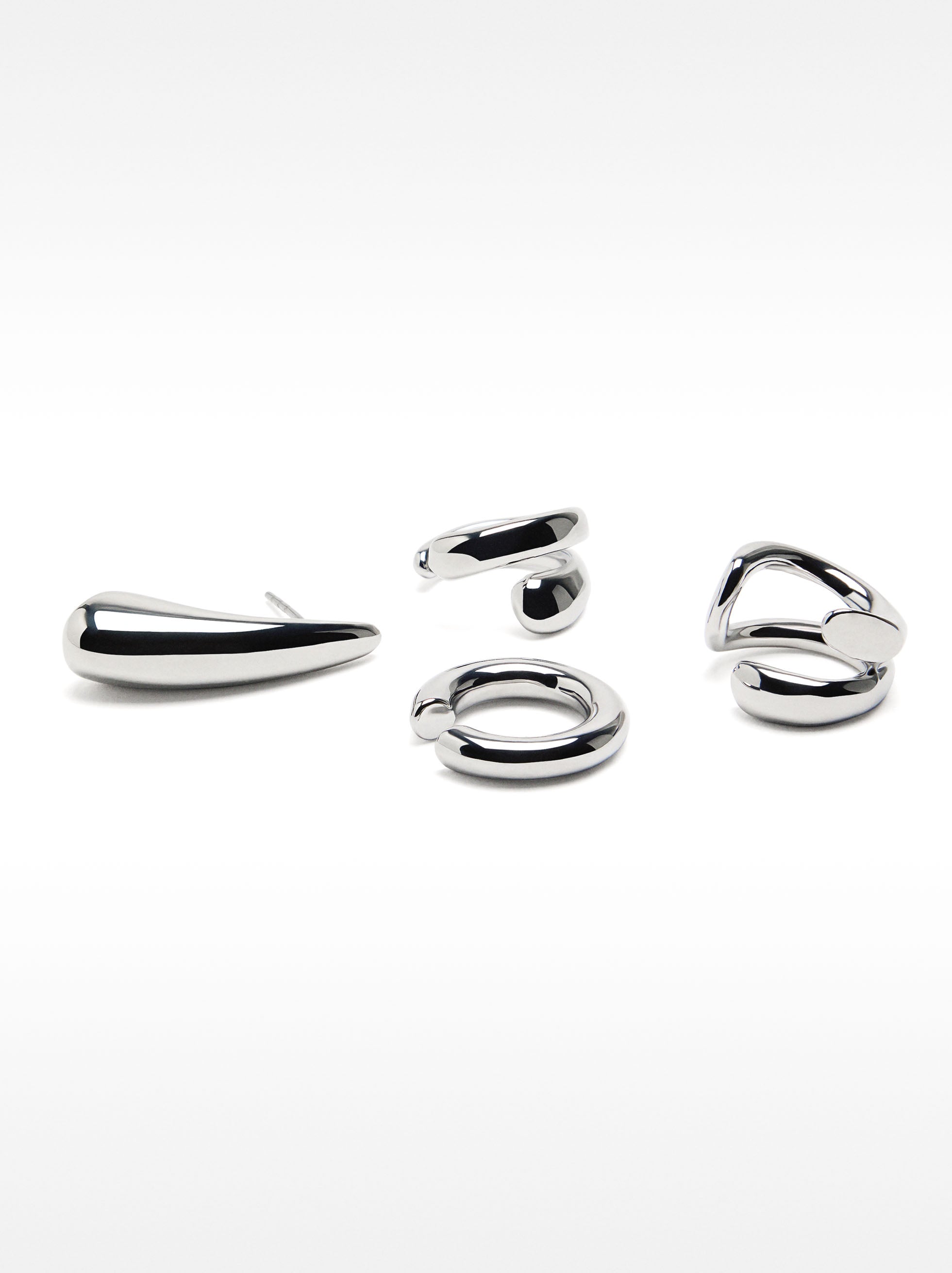 Set De Pendientes Y Earcuffs