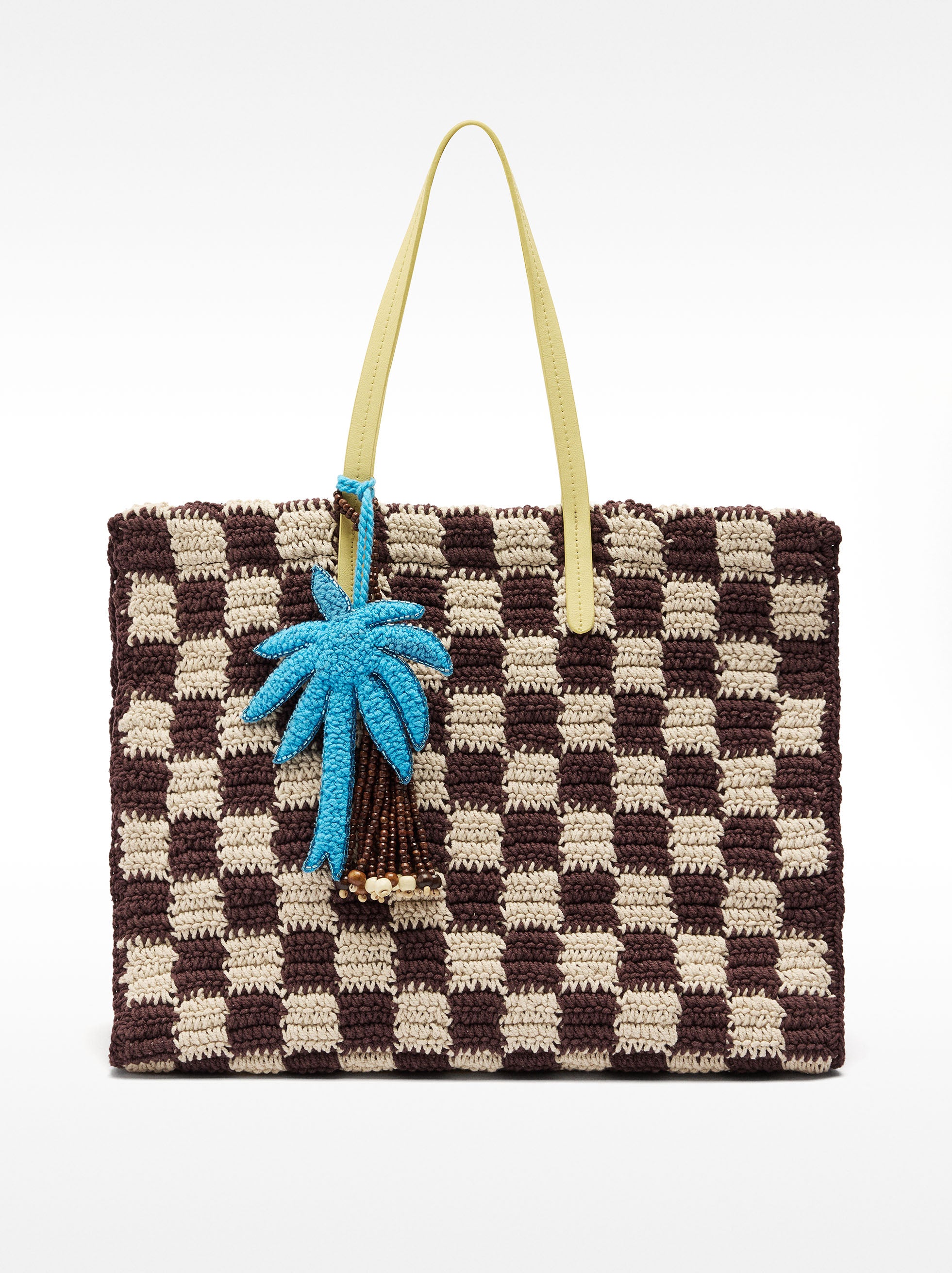 Bolso Shopper De Crochet Con Colgante