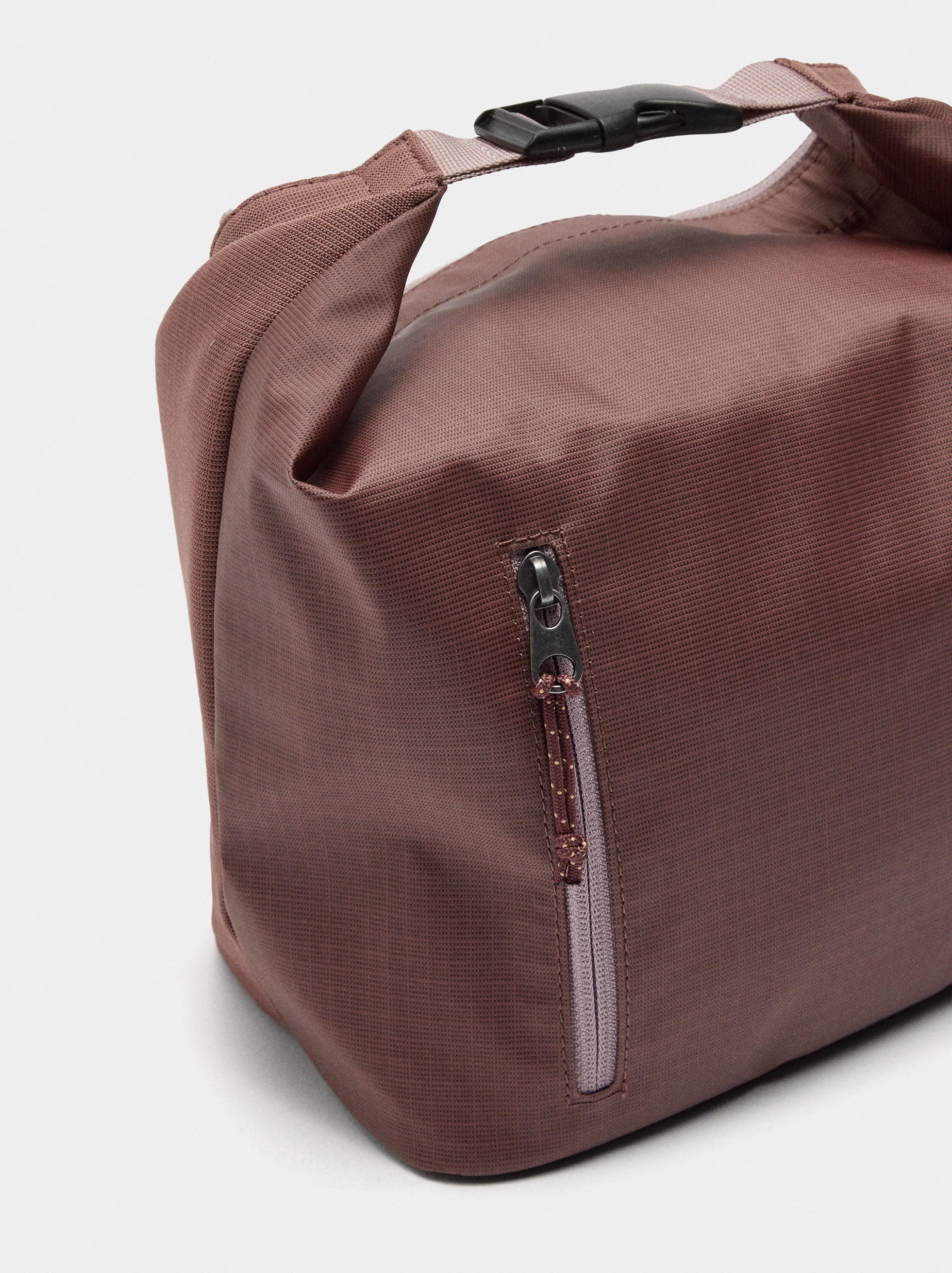 Neceser De Nylon Con Textura