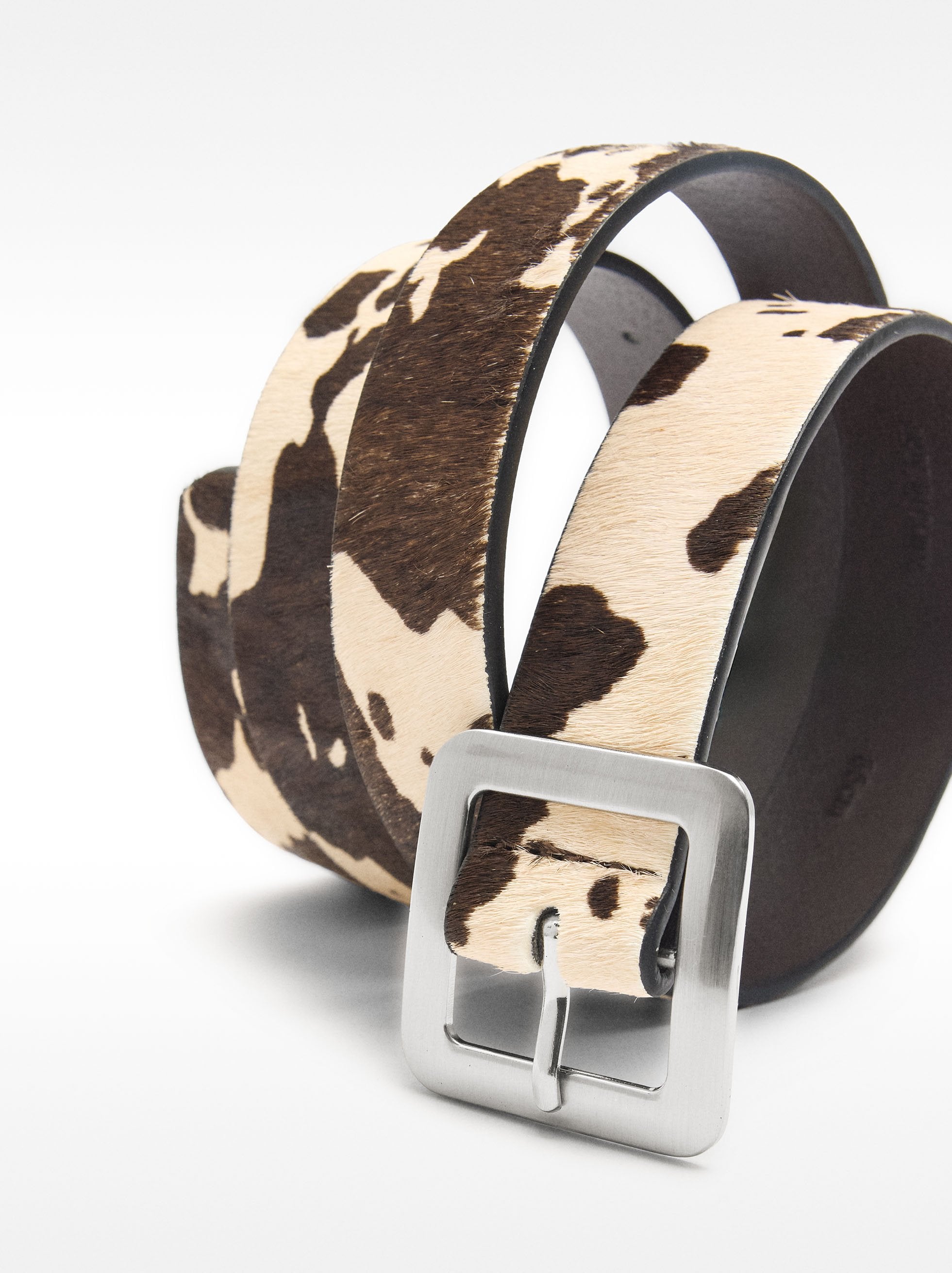 Cinturón De Piel Con Hebilla Cuadrada