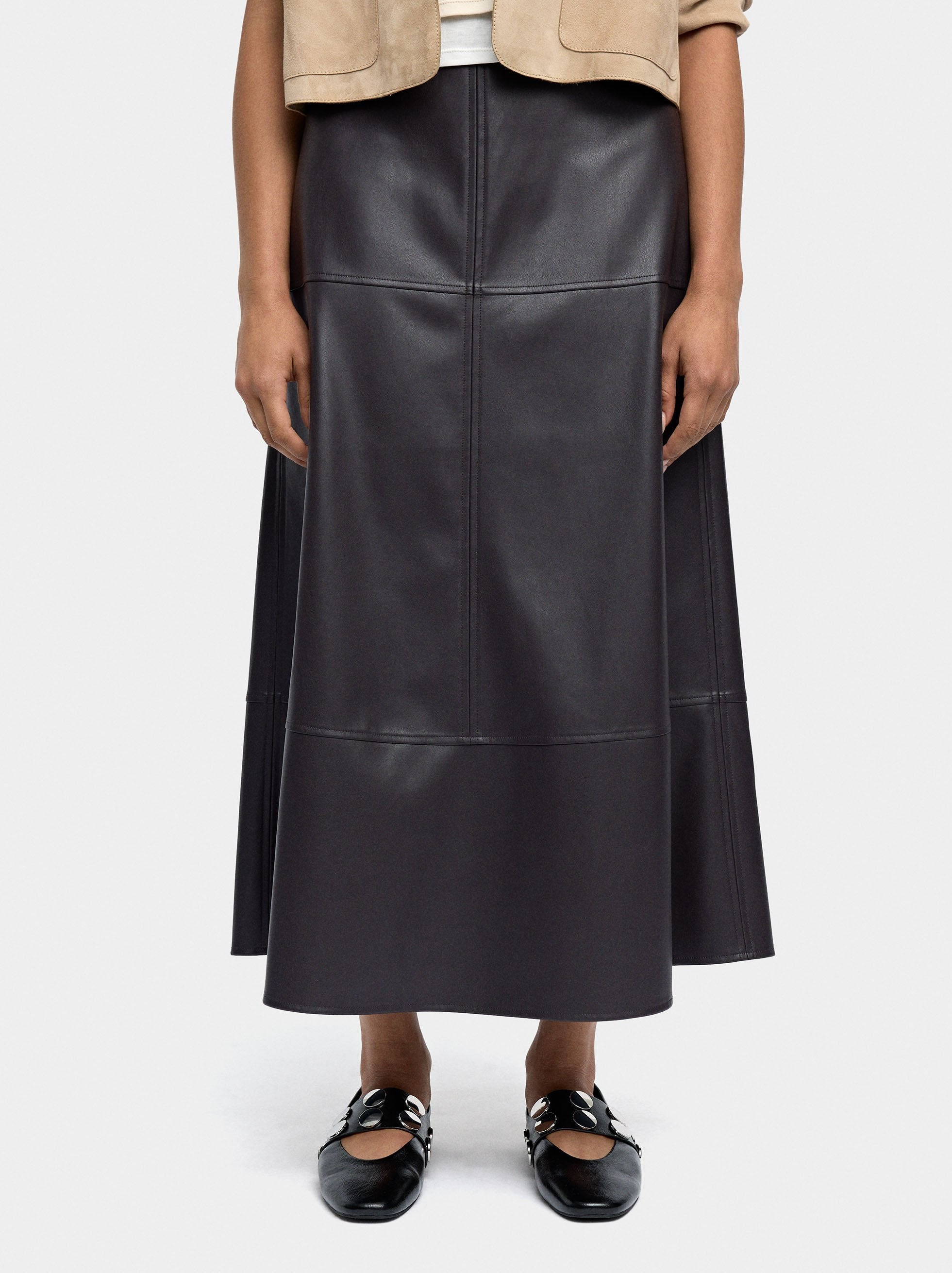 Falda Larga Efecto Piel