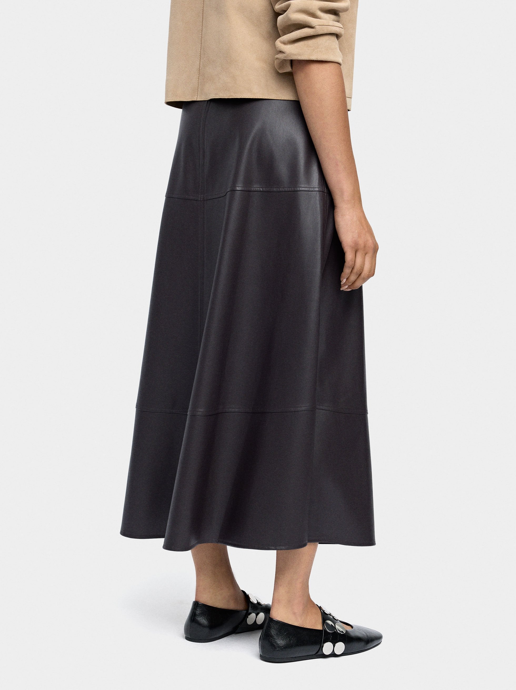 Falda Larga Efecto Piel