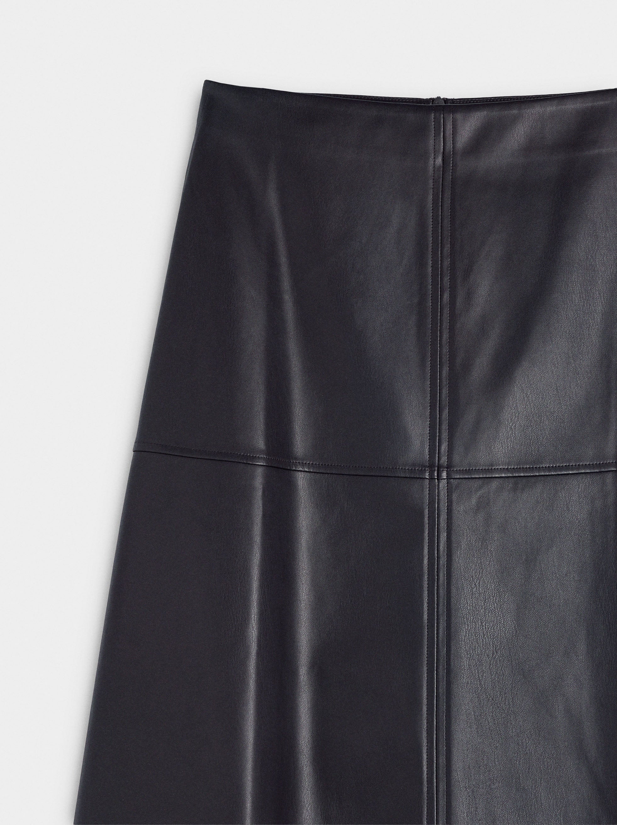 Falda Larga Efecto Piel