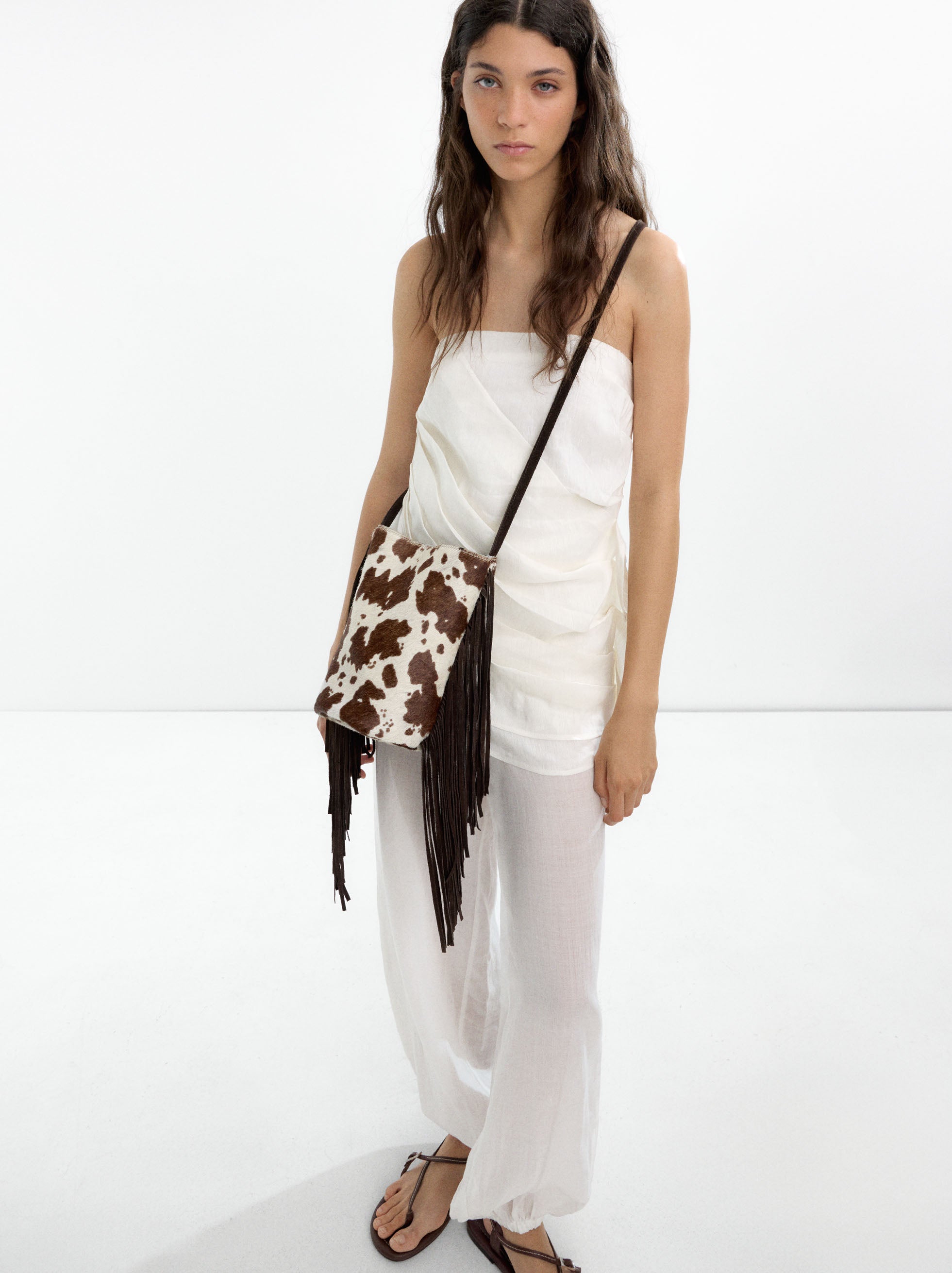 Bolso Bombonera De Piel Con Flecos