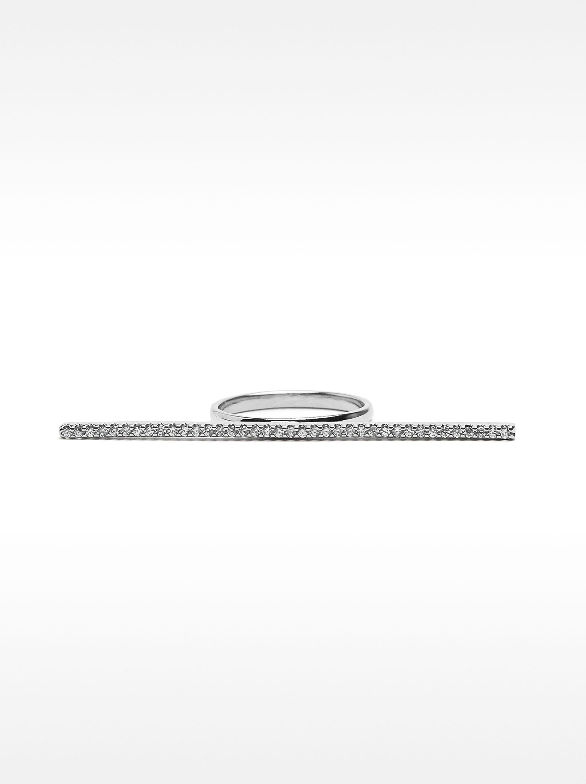 Anillo De Barra Con Circonitas