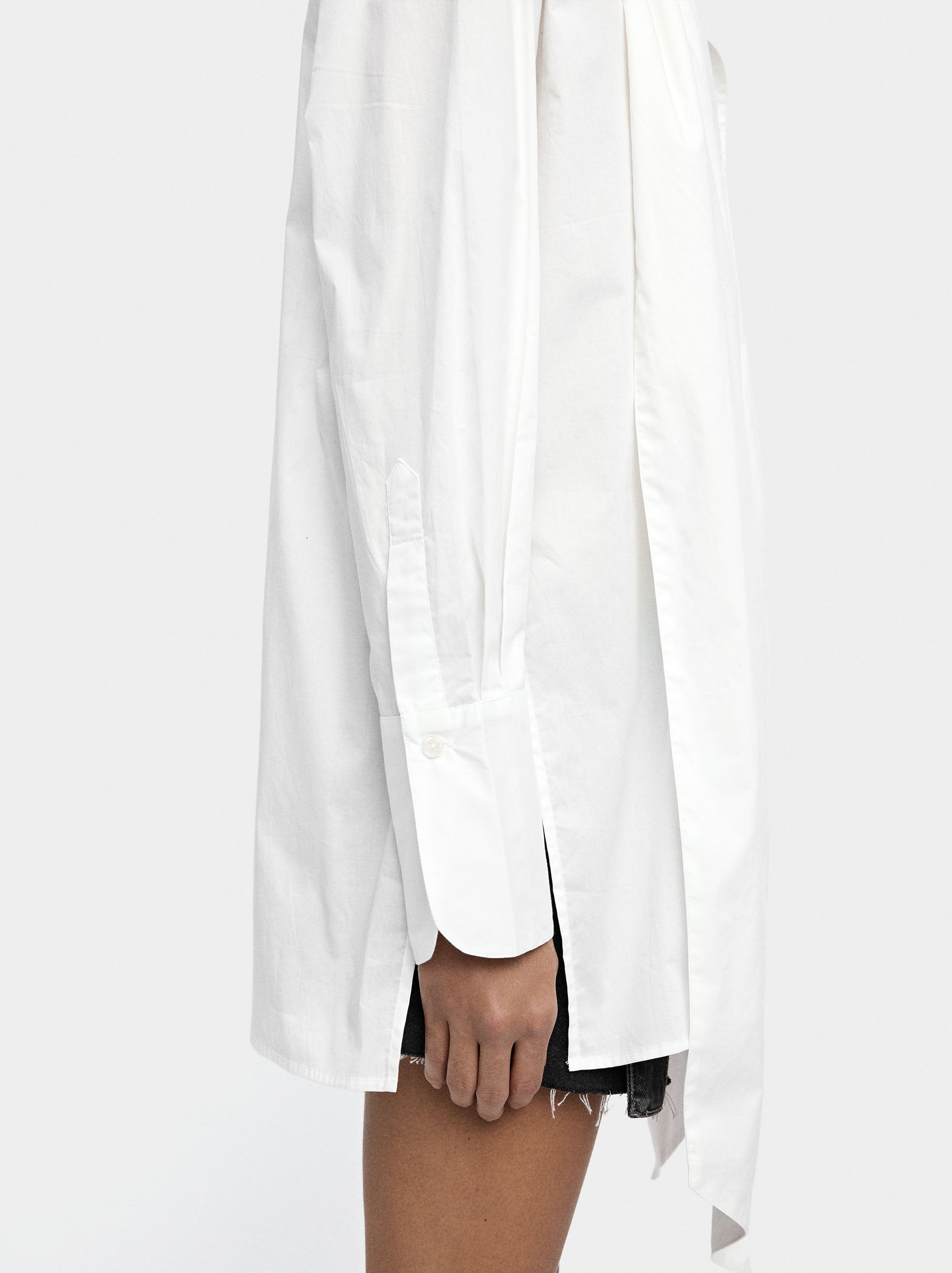 Camisa Con Pañuelo De 100% Algodón