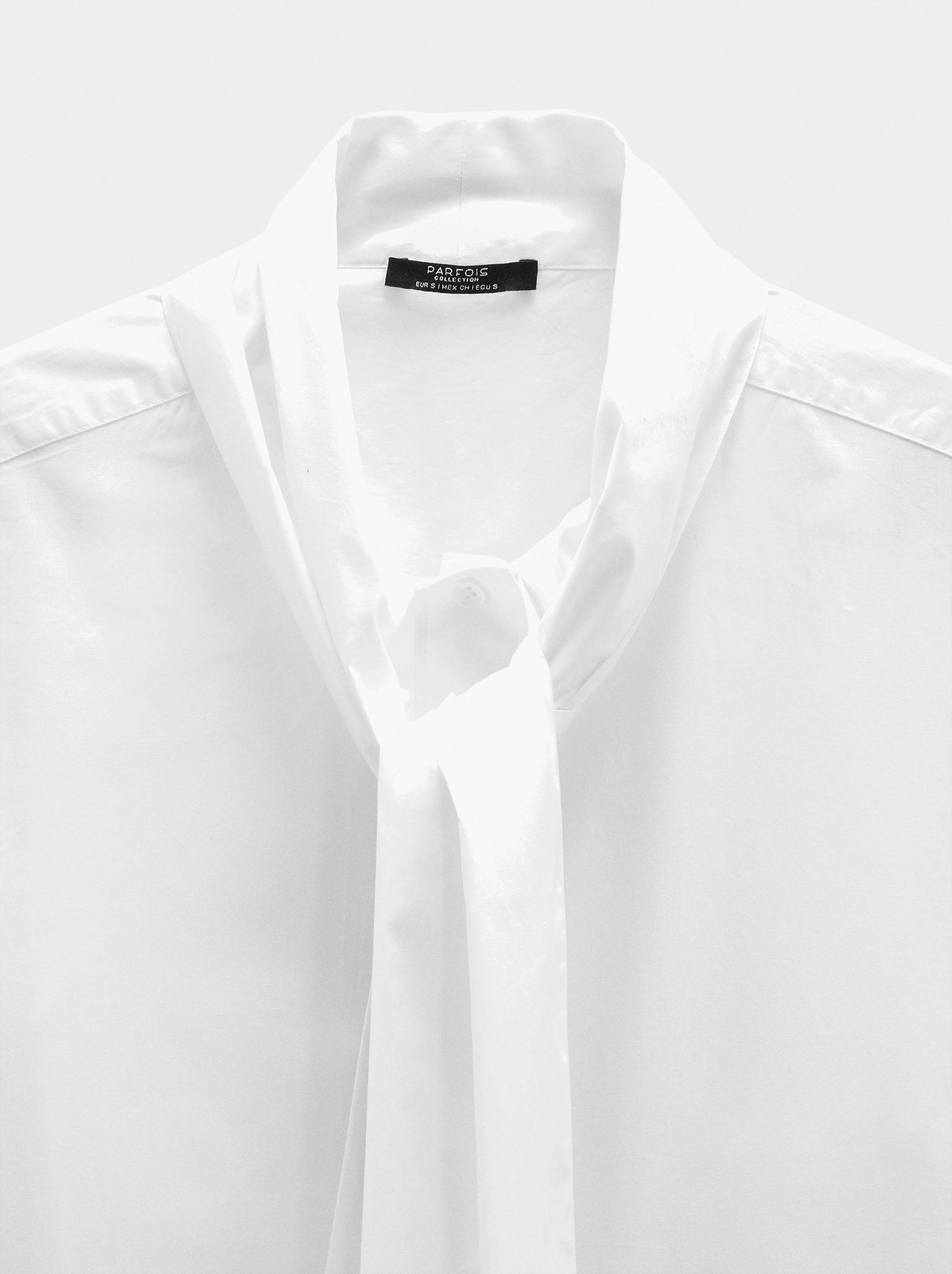 Camisa Con Pañuelo De 100% Algodón