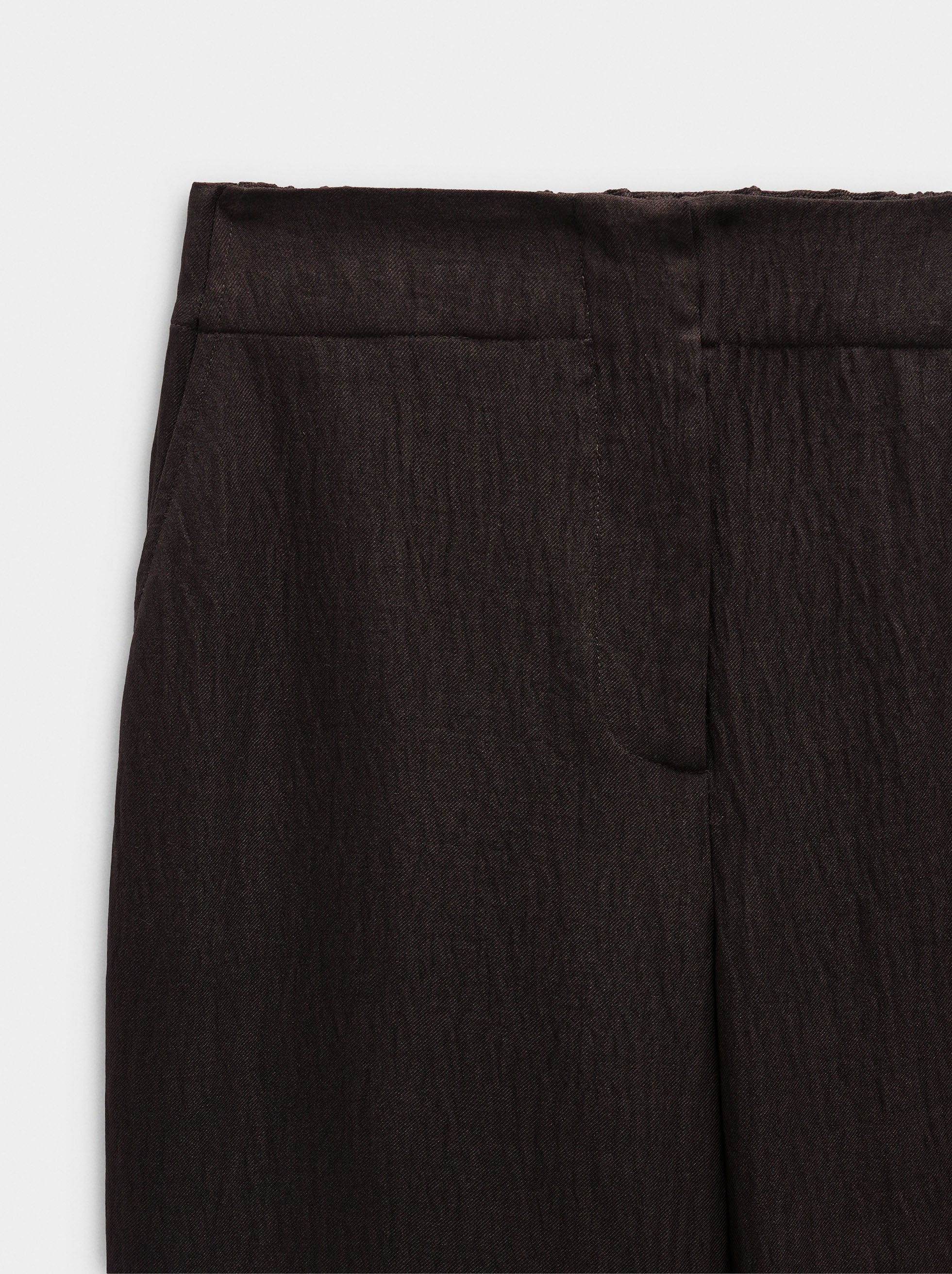 Pantalón Fluido Con Efecto Arrugado