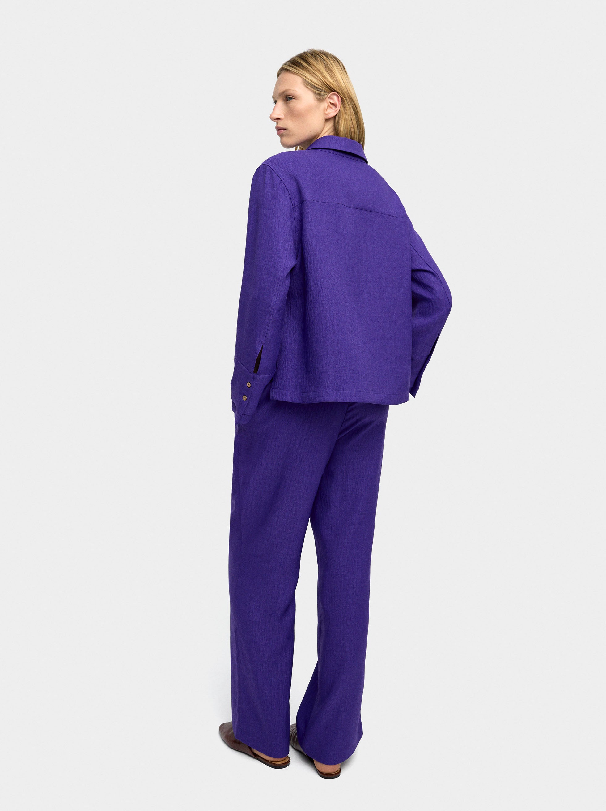 Pantalón Fluido Con Efecto Arrugado