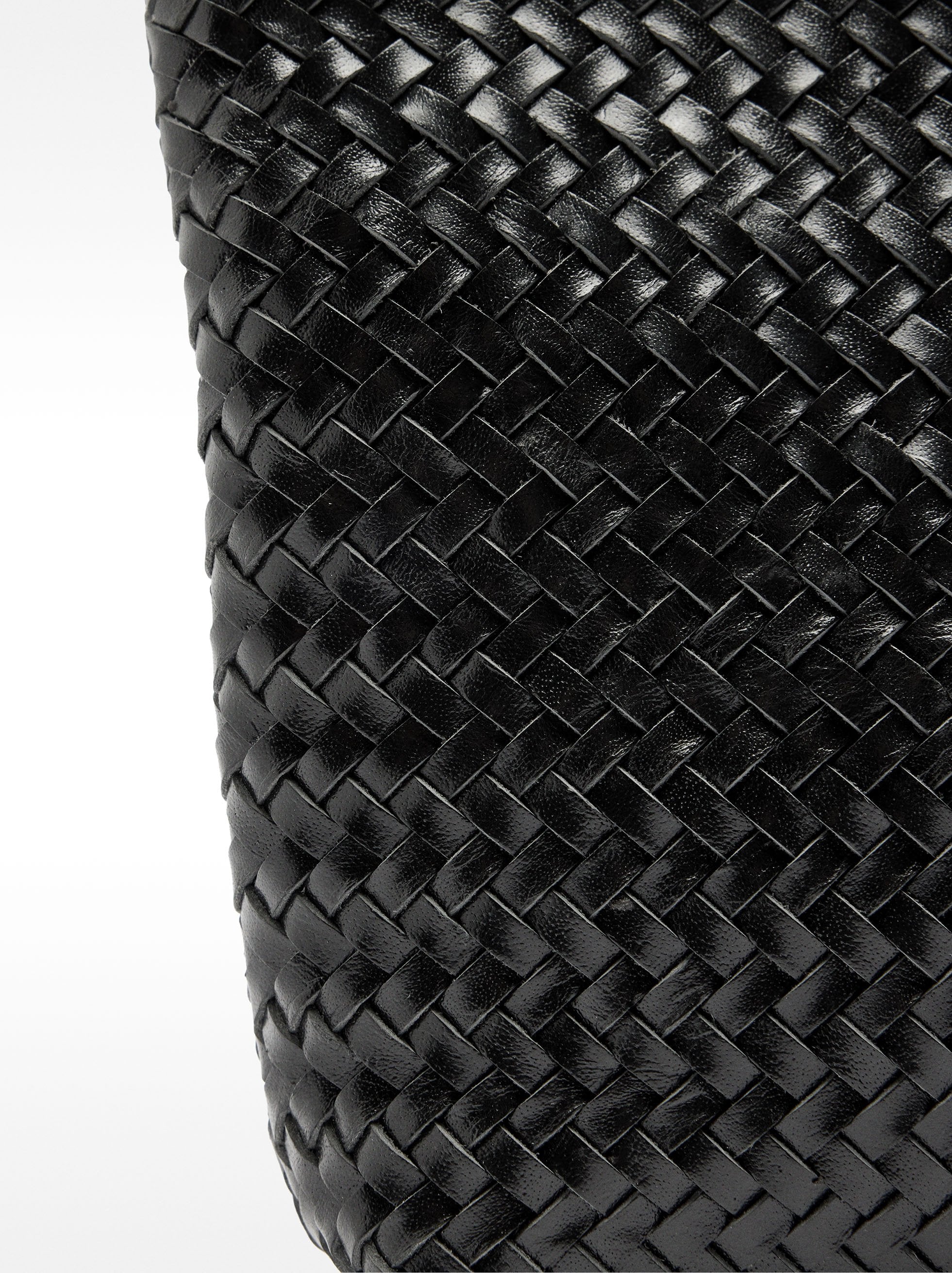 Bolso De Mano De Piel Trenzada