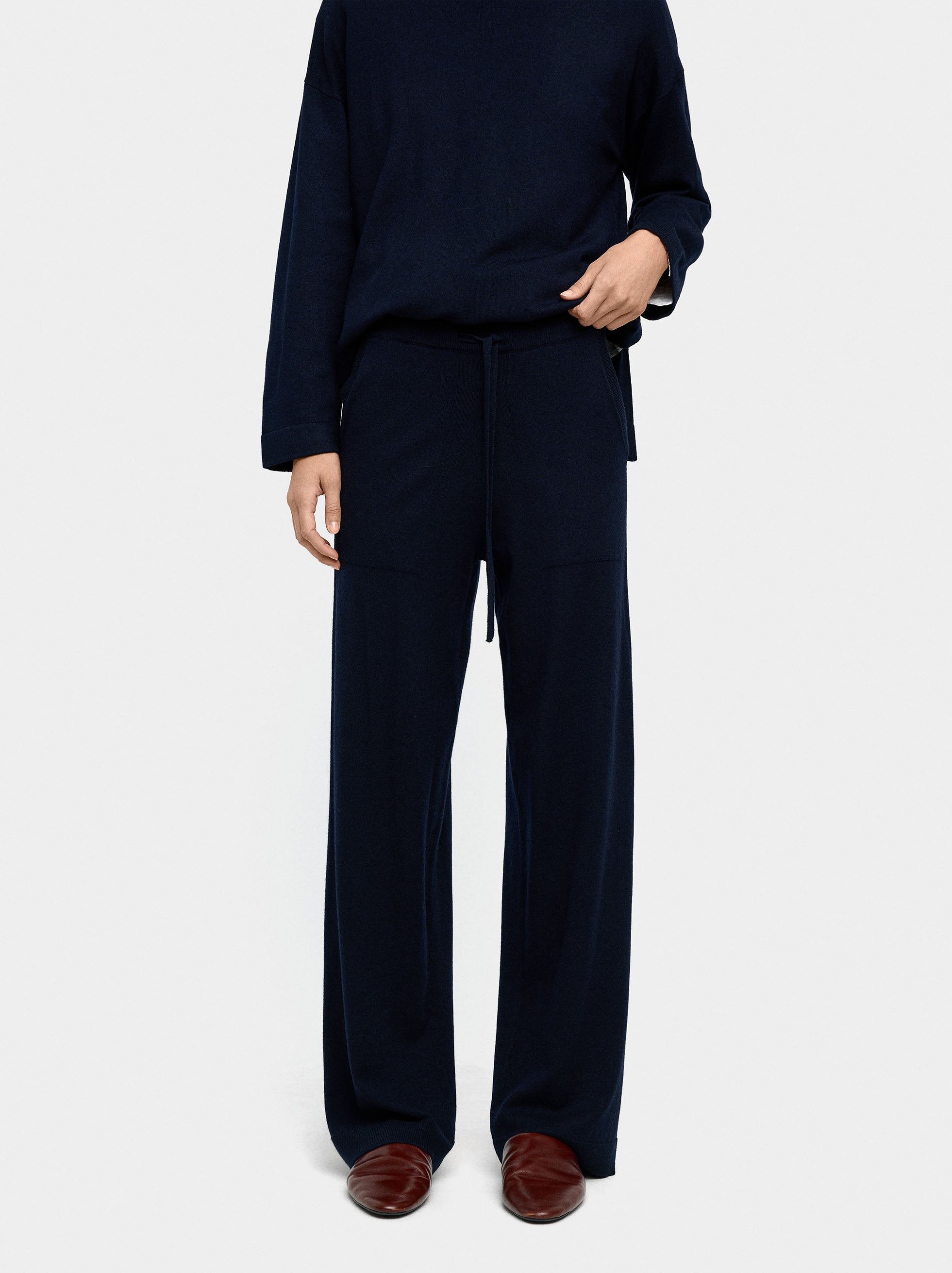 Pantalón De Punto Liso