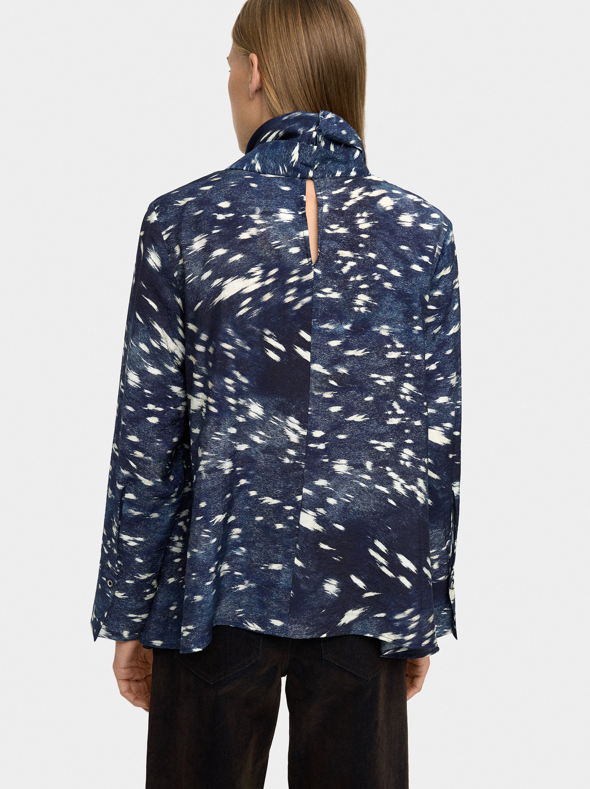 Blusa De Manga Larga Con Estampado Animal