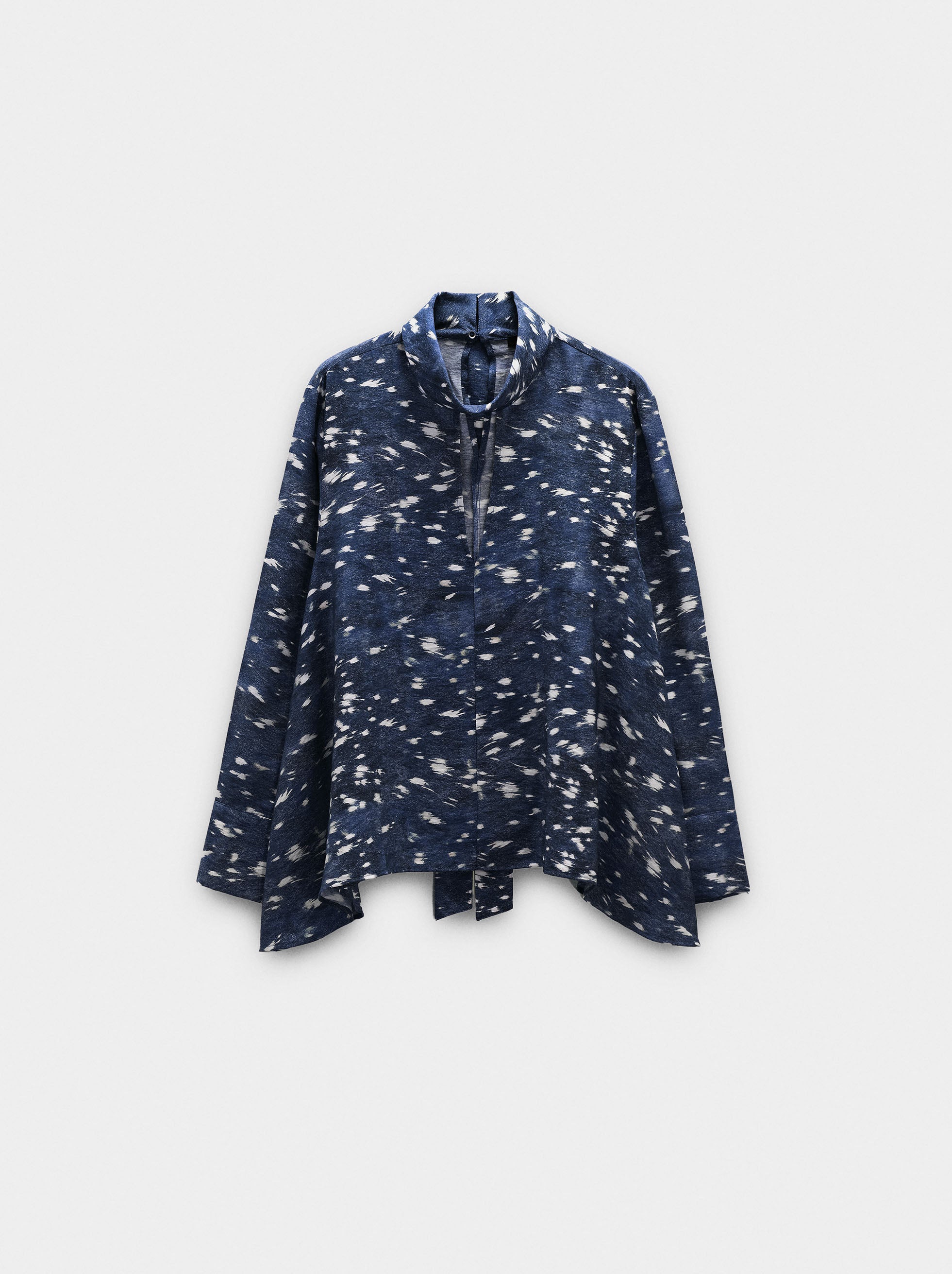 Blusa De Manga Larga Con Estampado Animal