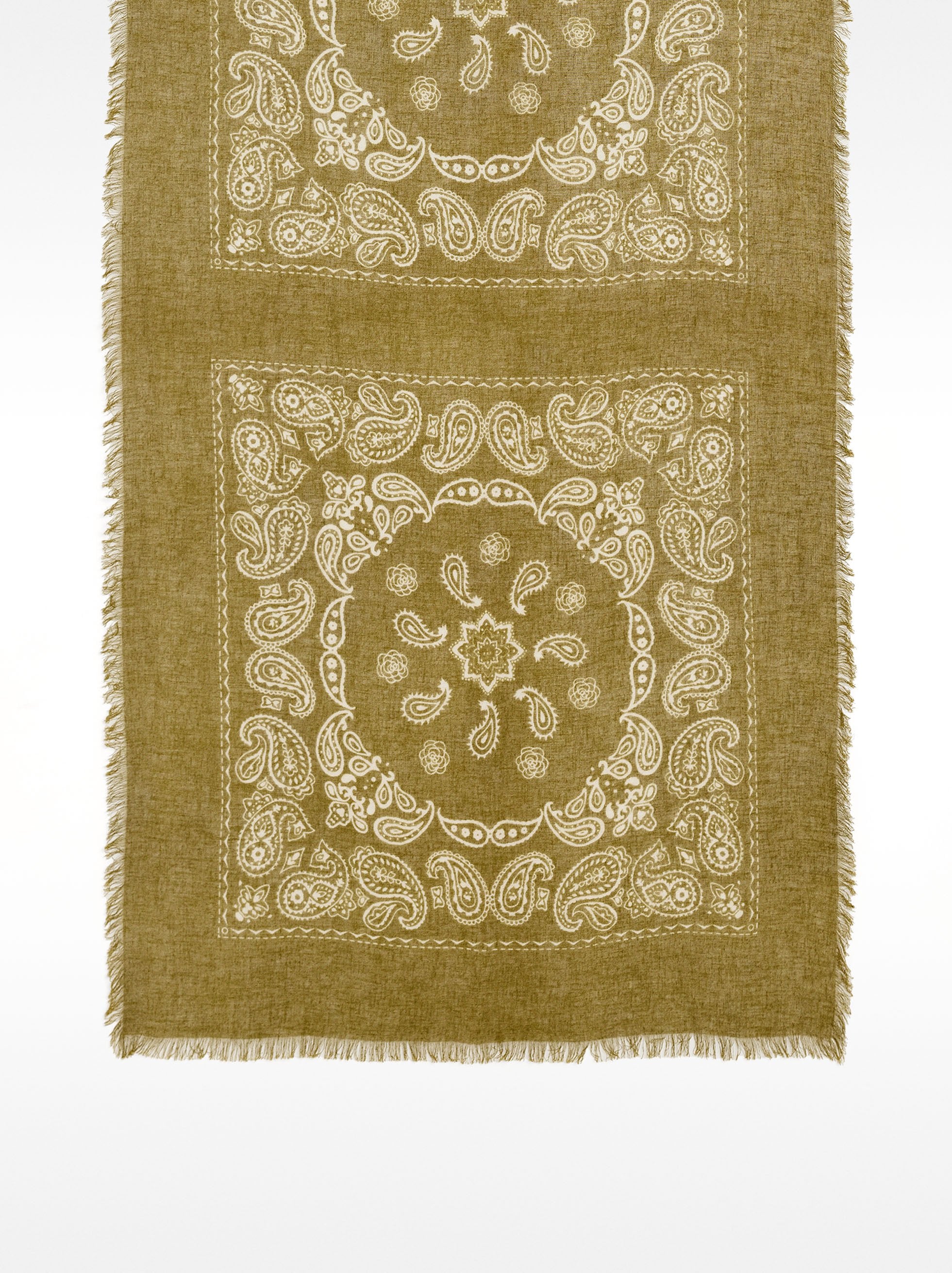 Pañuelo De Lino Estampada