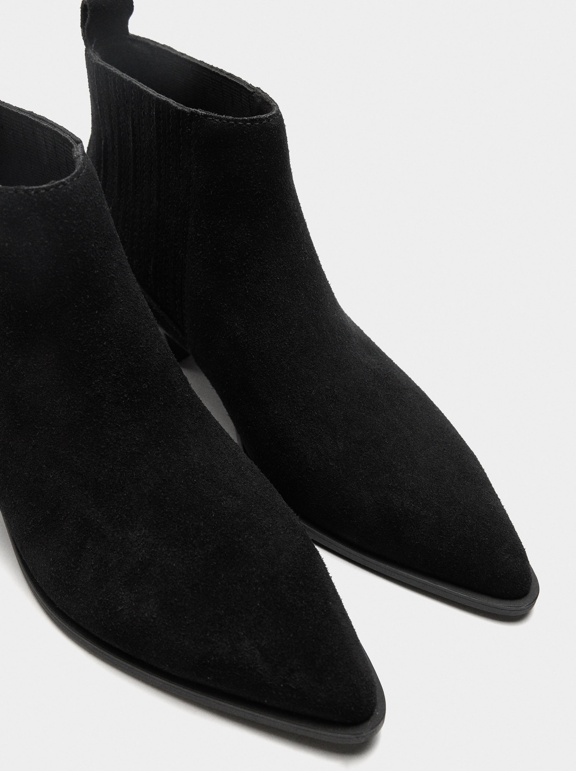 Botines De Piel Con Tacón