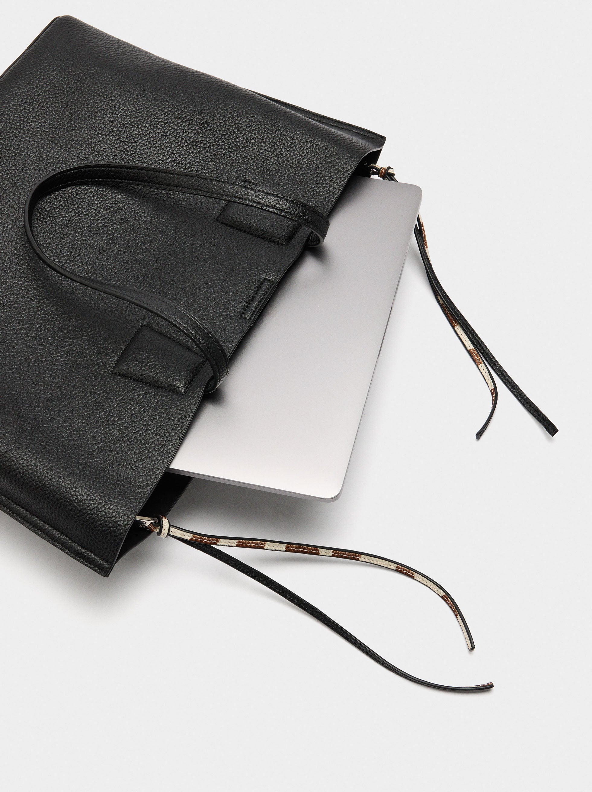 Bolso Para Portátil Con Textura