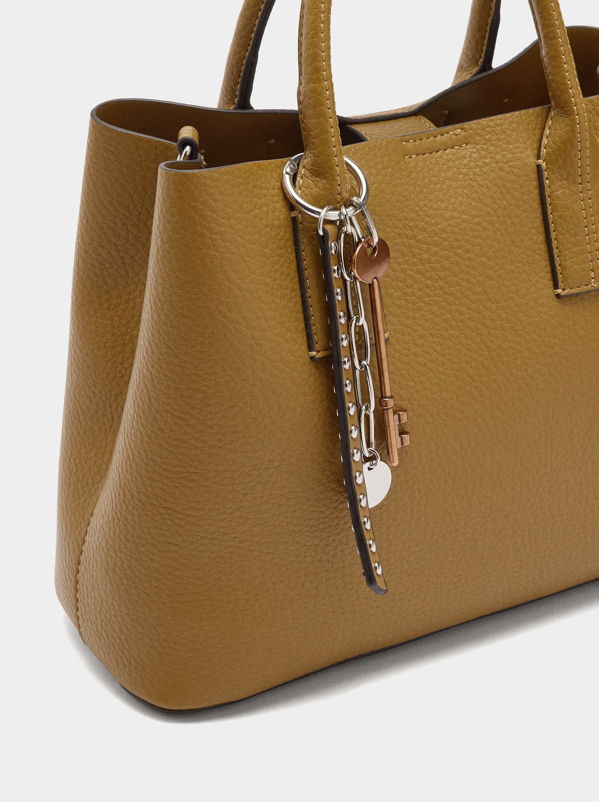 Bolso Tote Con Textura