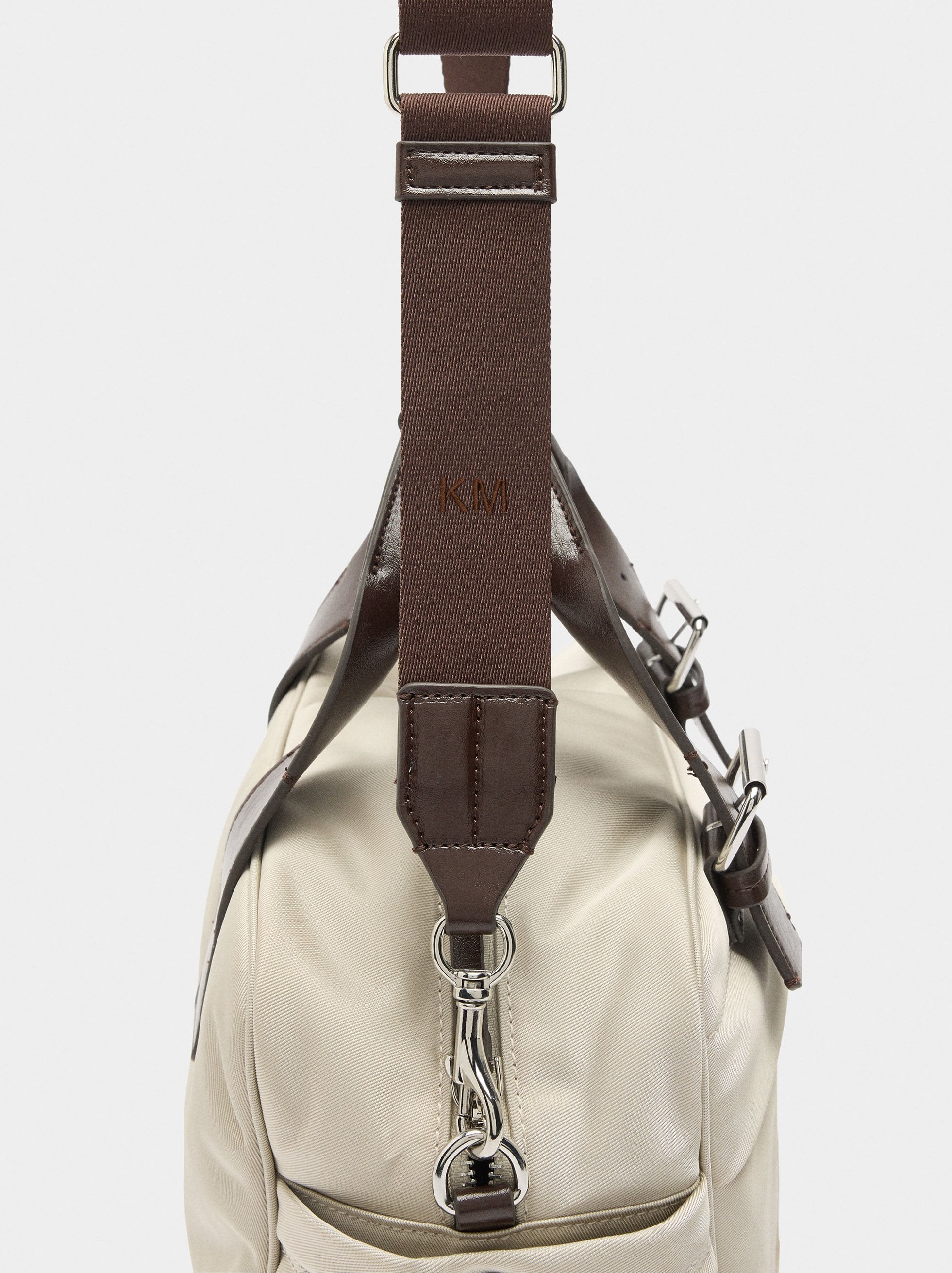 Bolso Tote De Nylon Con Bandolera