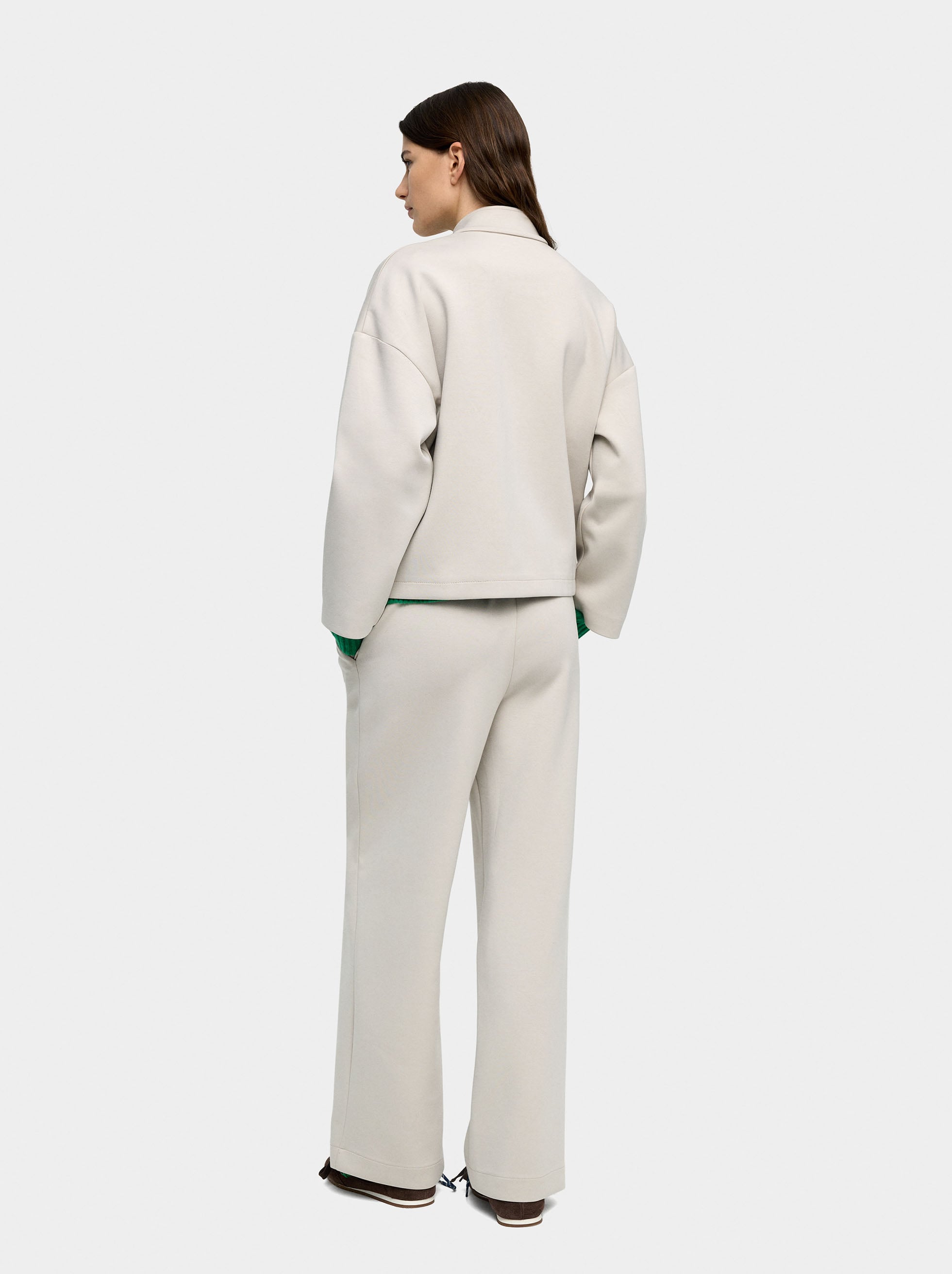 Pantalón Con Cintura Elástica Y Bolsillos